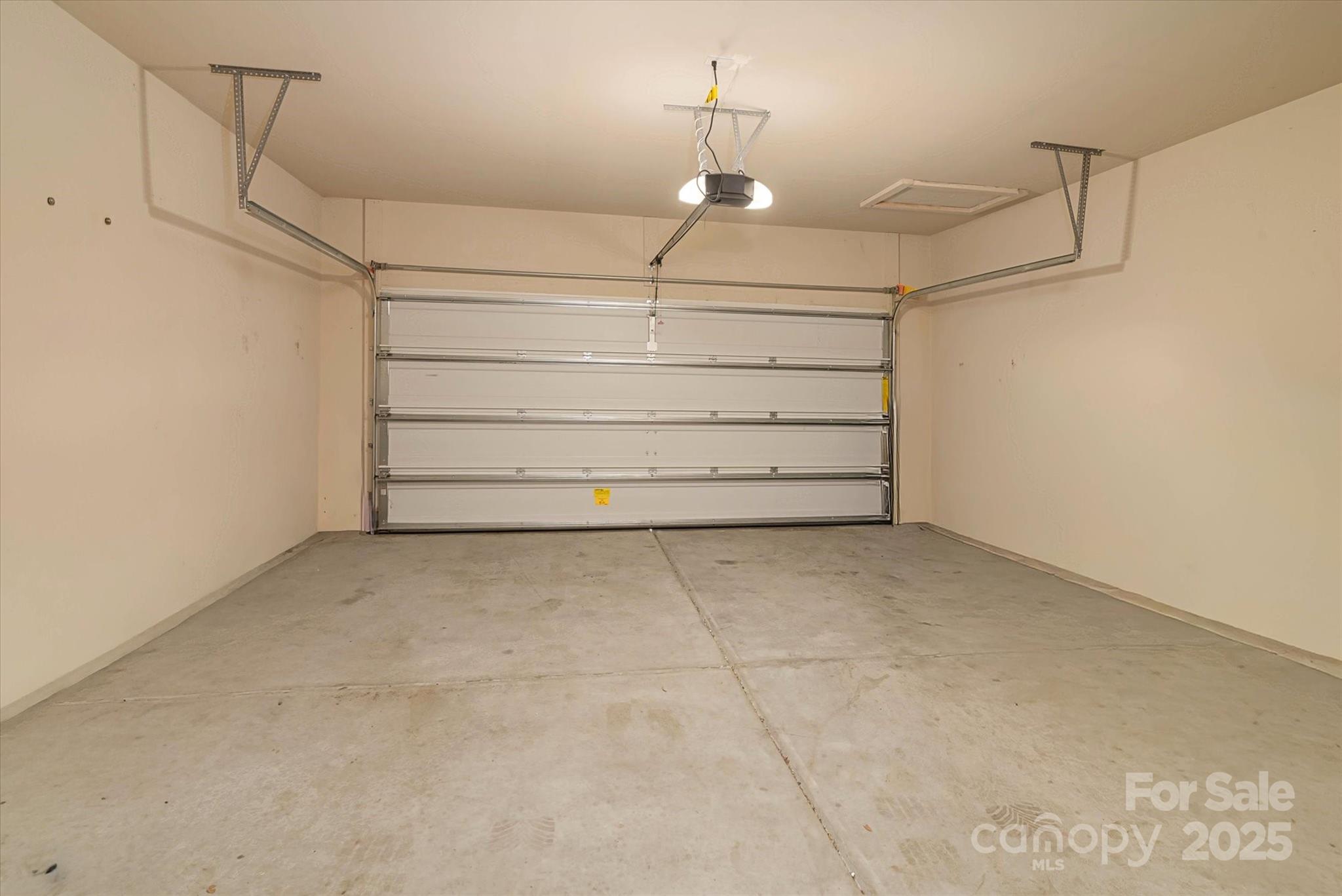 12704 Franklin Square Road