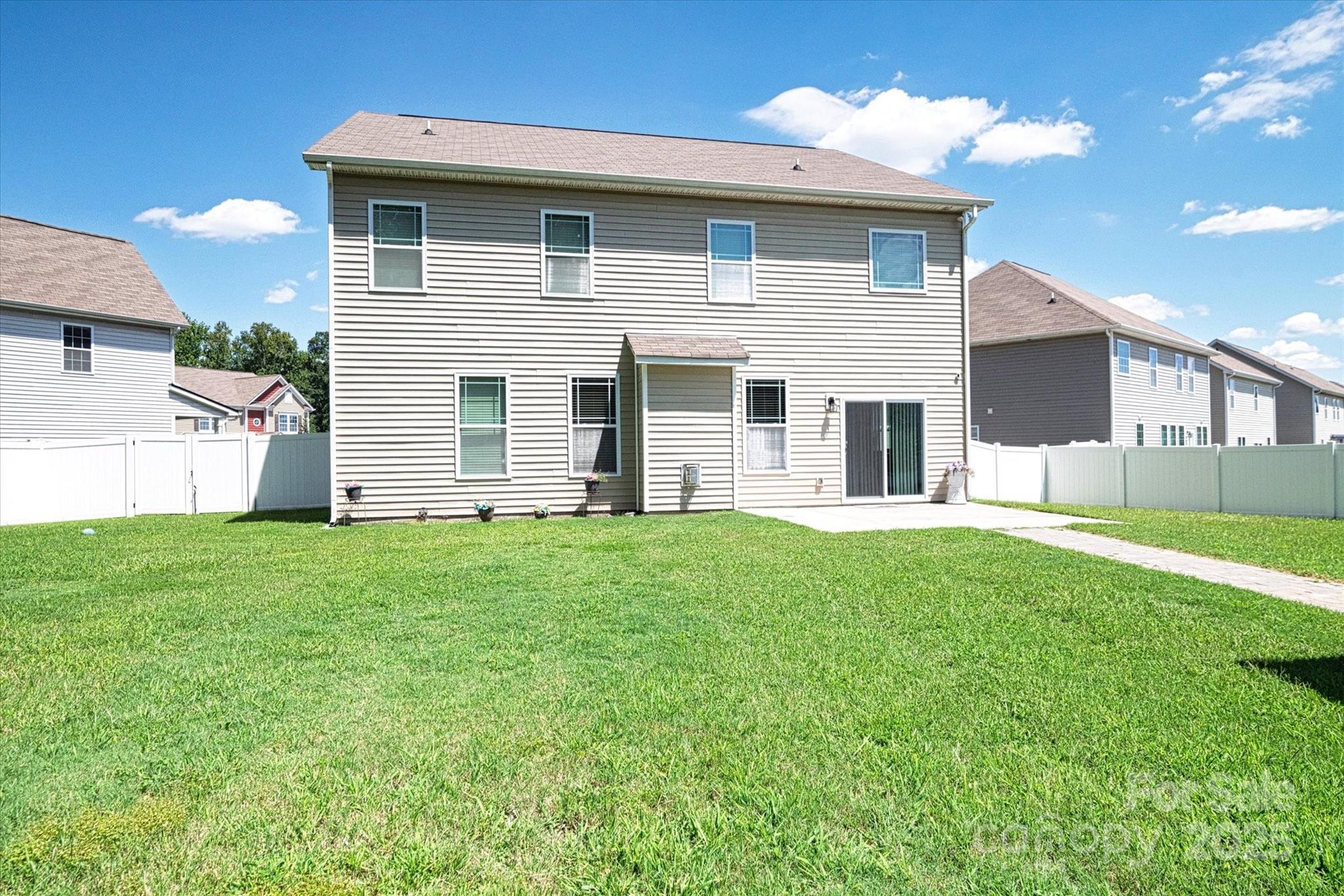 12704 Franklin Square Road