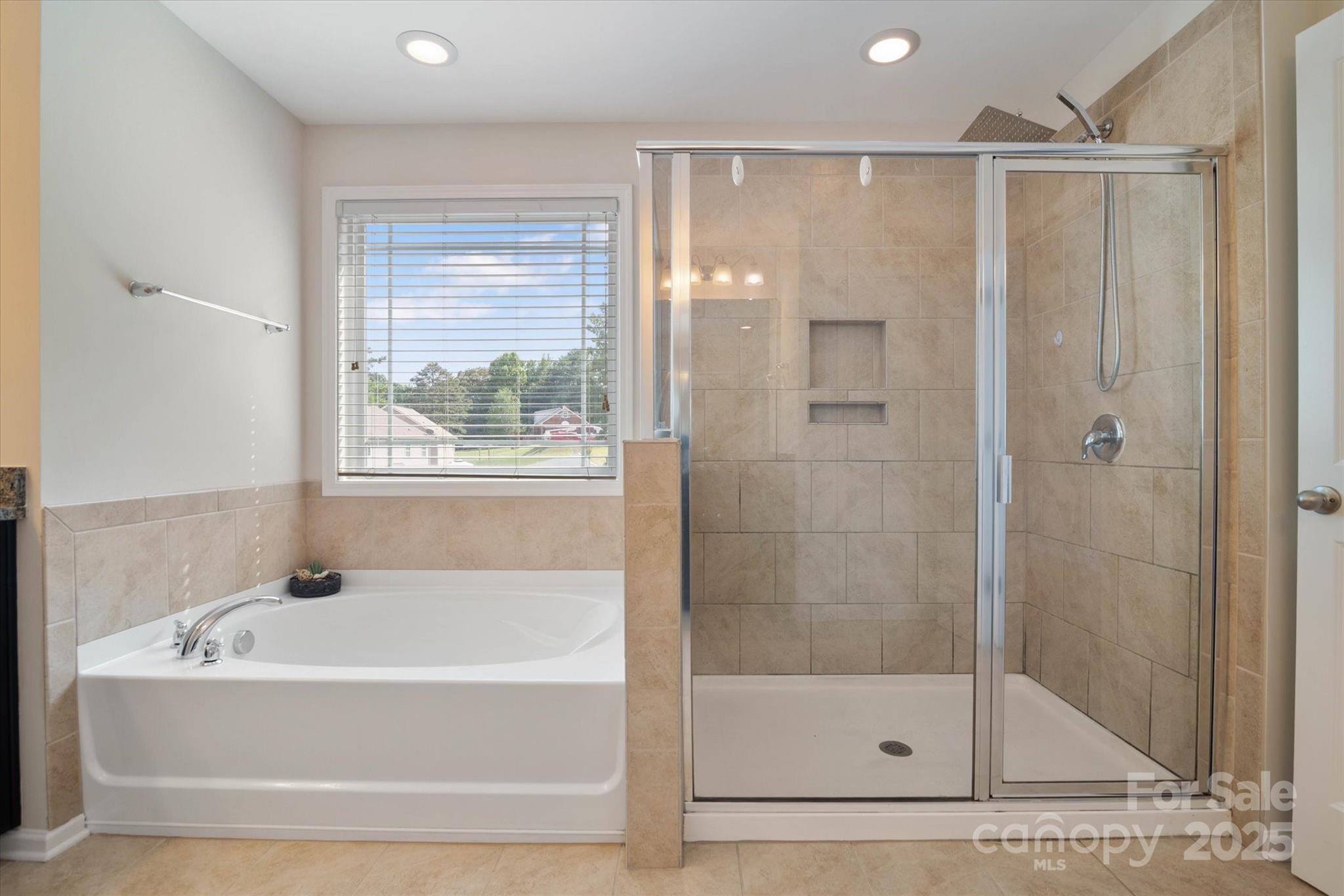 12704 Franklin Square Road