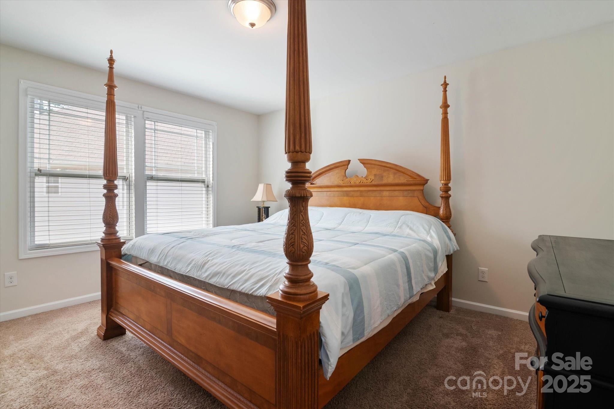 12704 Franklin Square Road