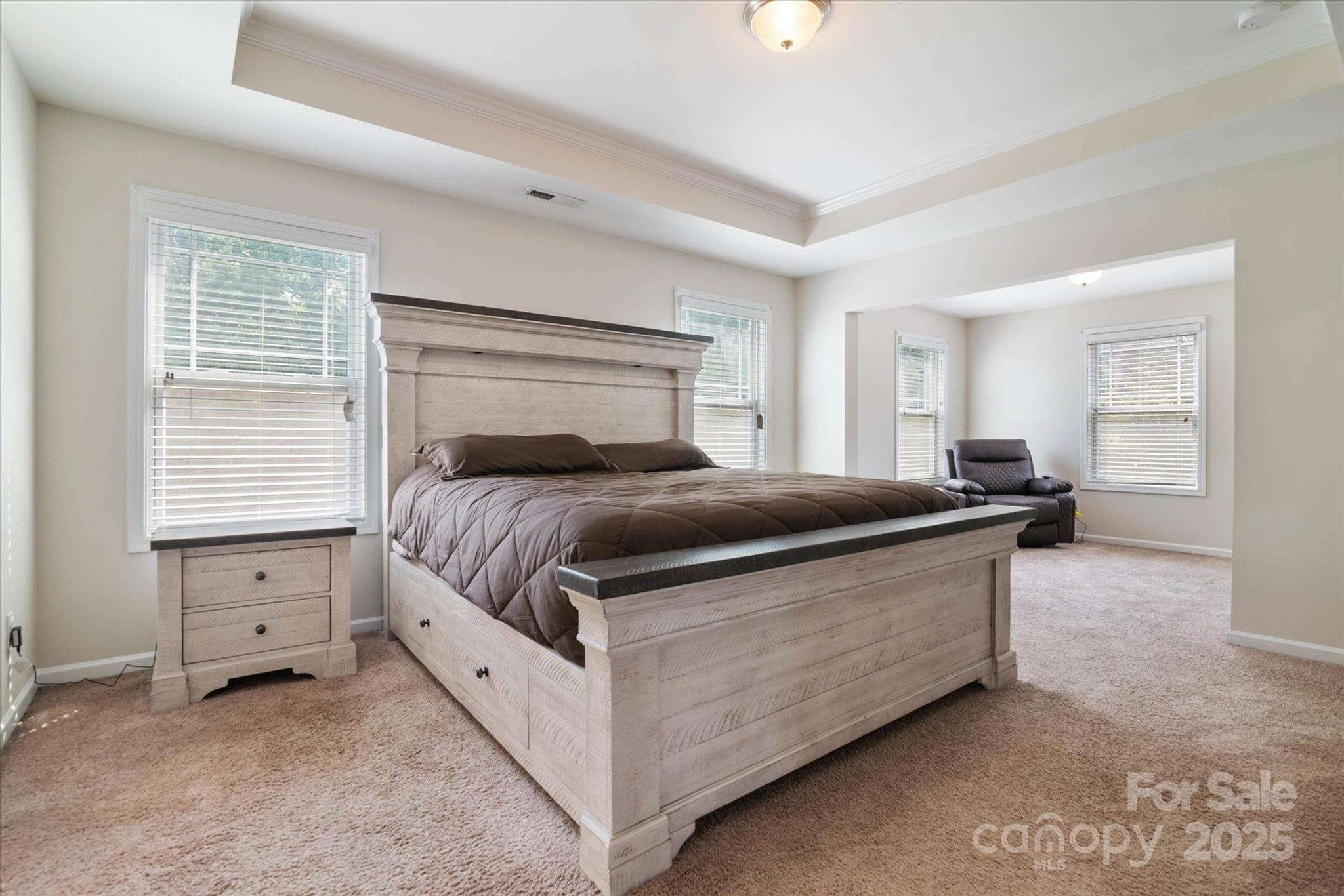 12704 Franklin Square Road