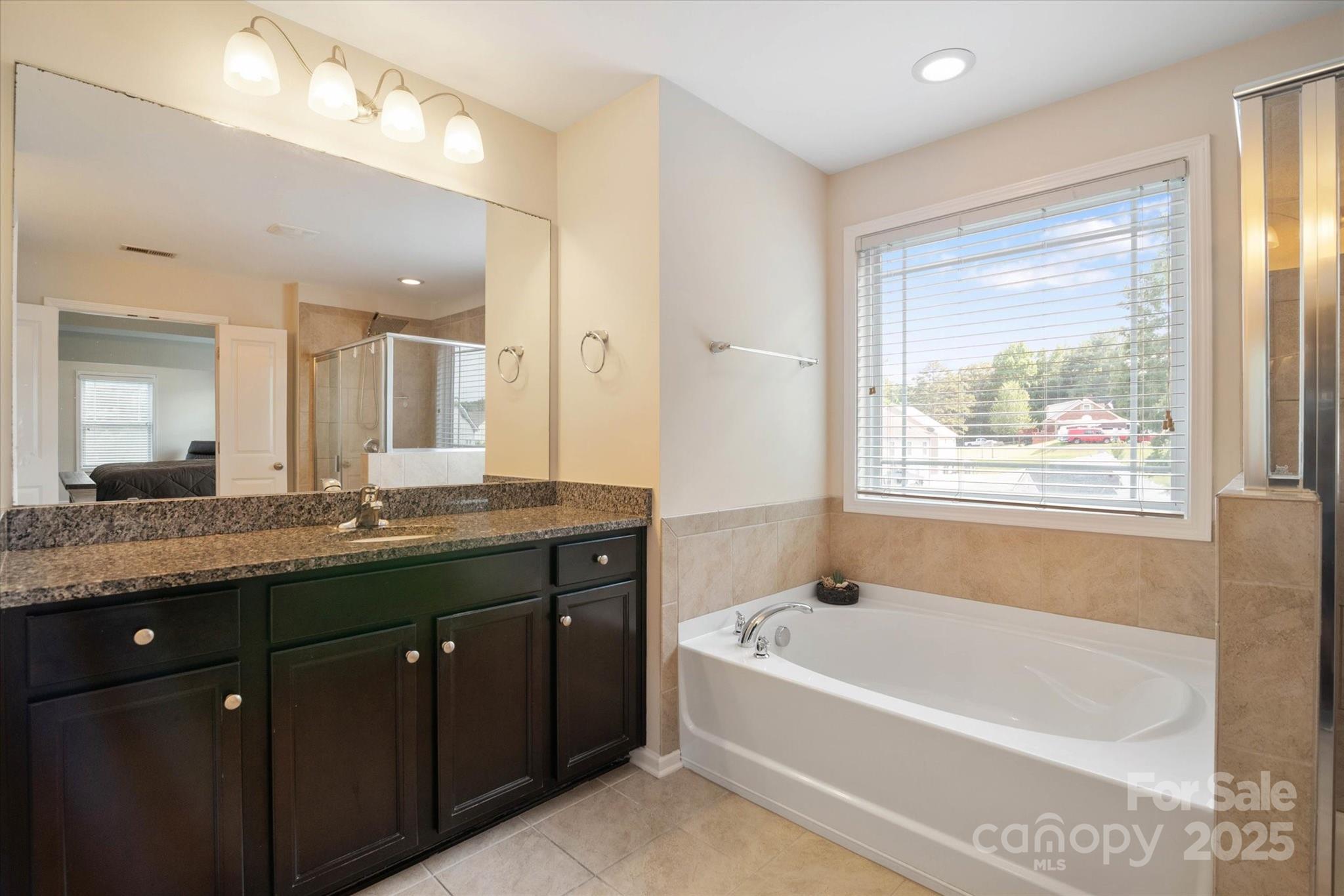 12704 Franklin Square Road