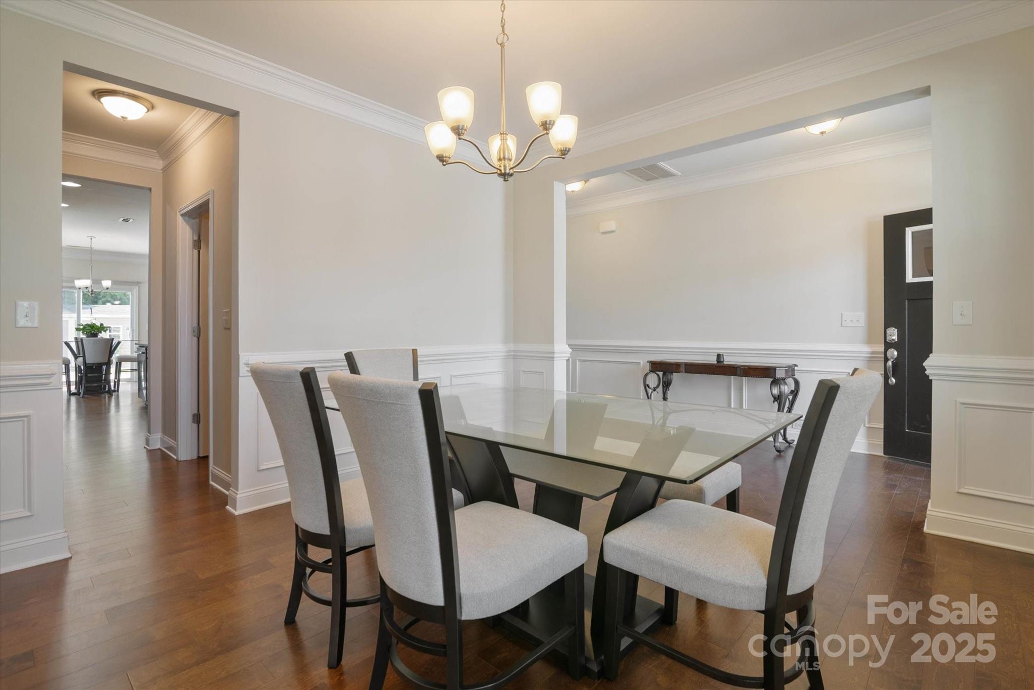 12704 Franklin Square Road