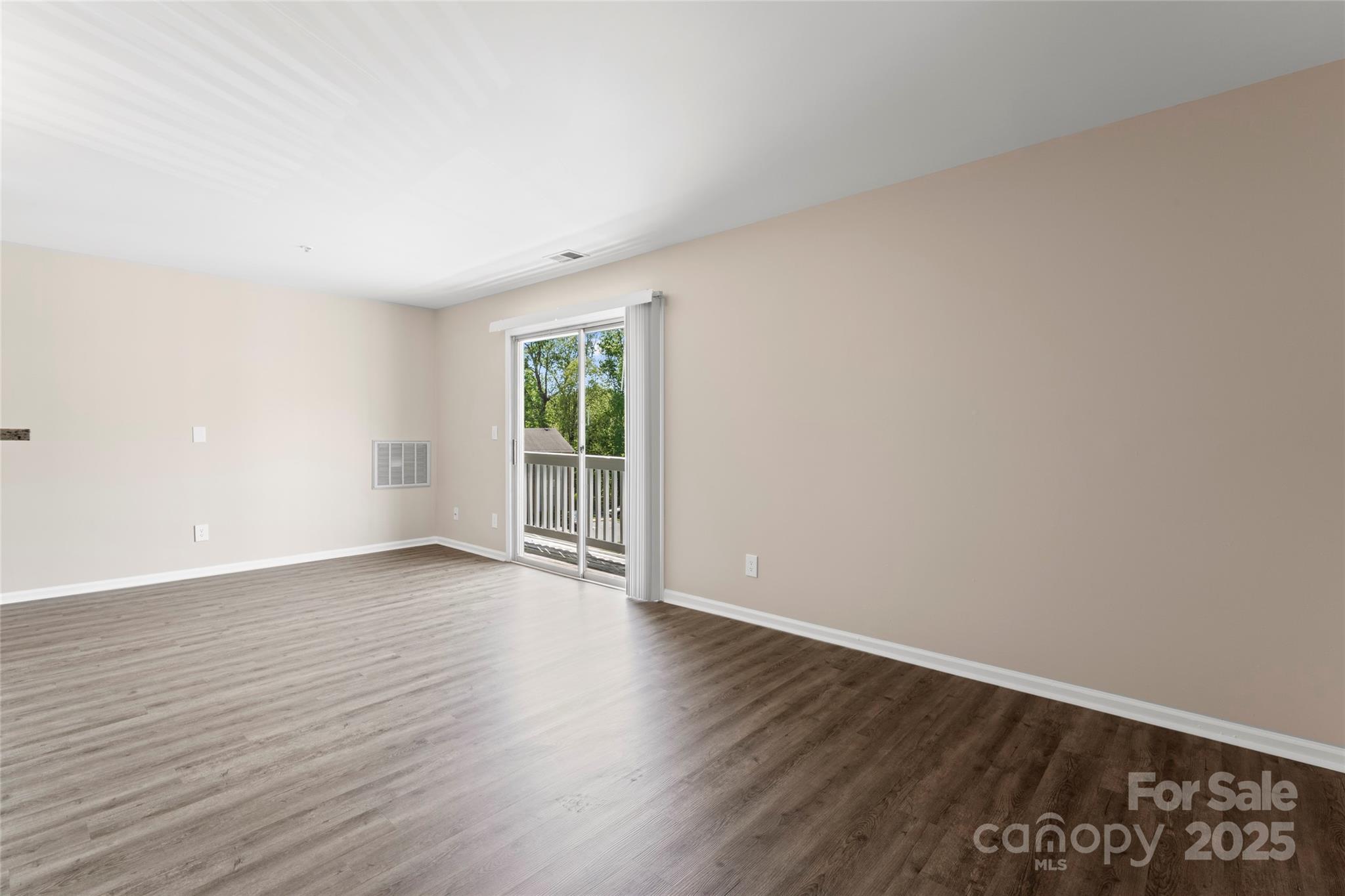 1620 #K Arlyn Circle Unit: K