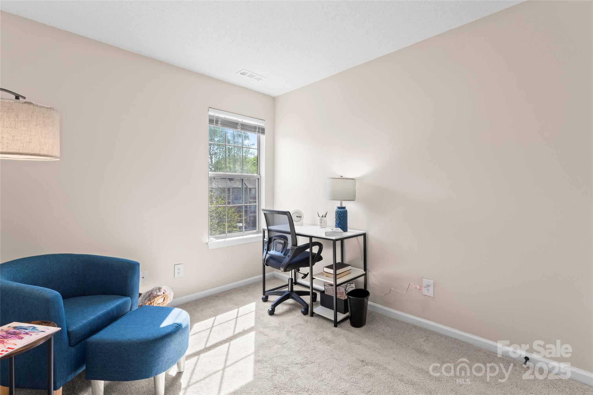 1620 #K Arlyn Circle Unit: K