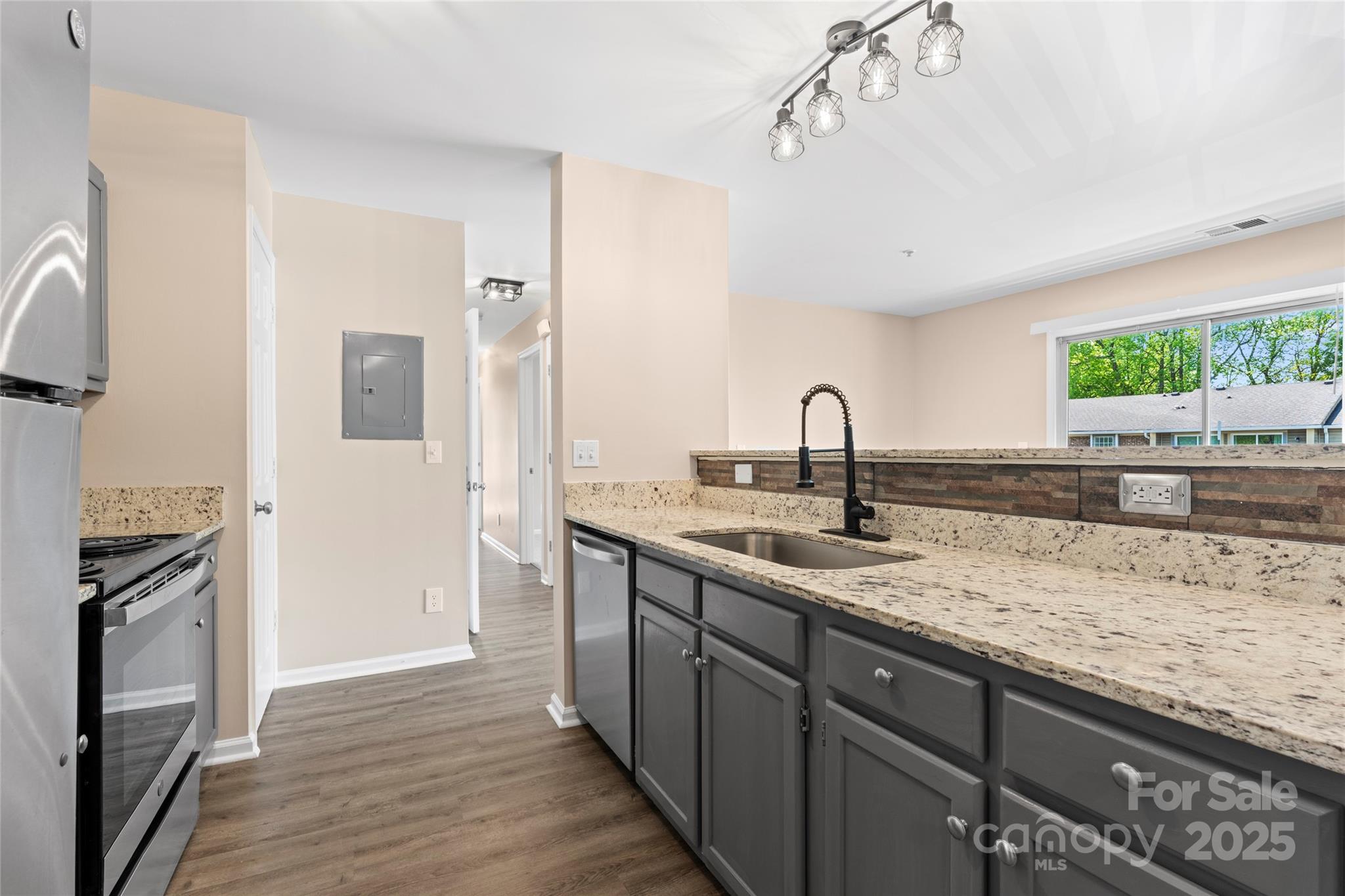 1620 #K Arlyn Circle Unit: K