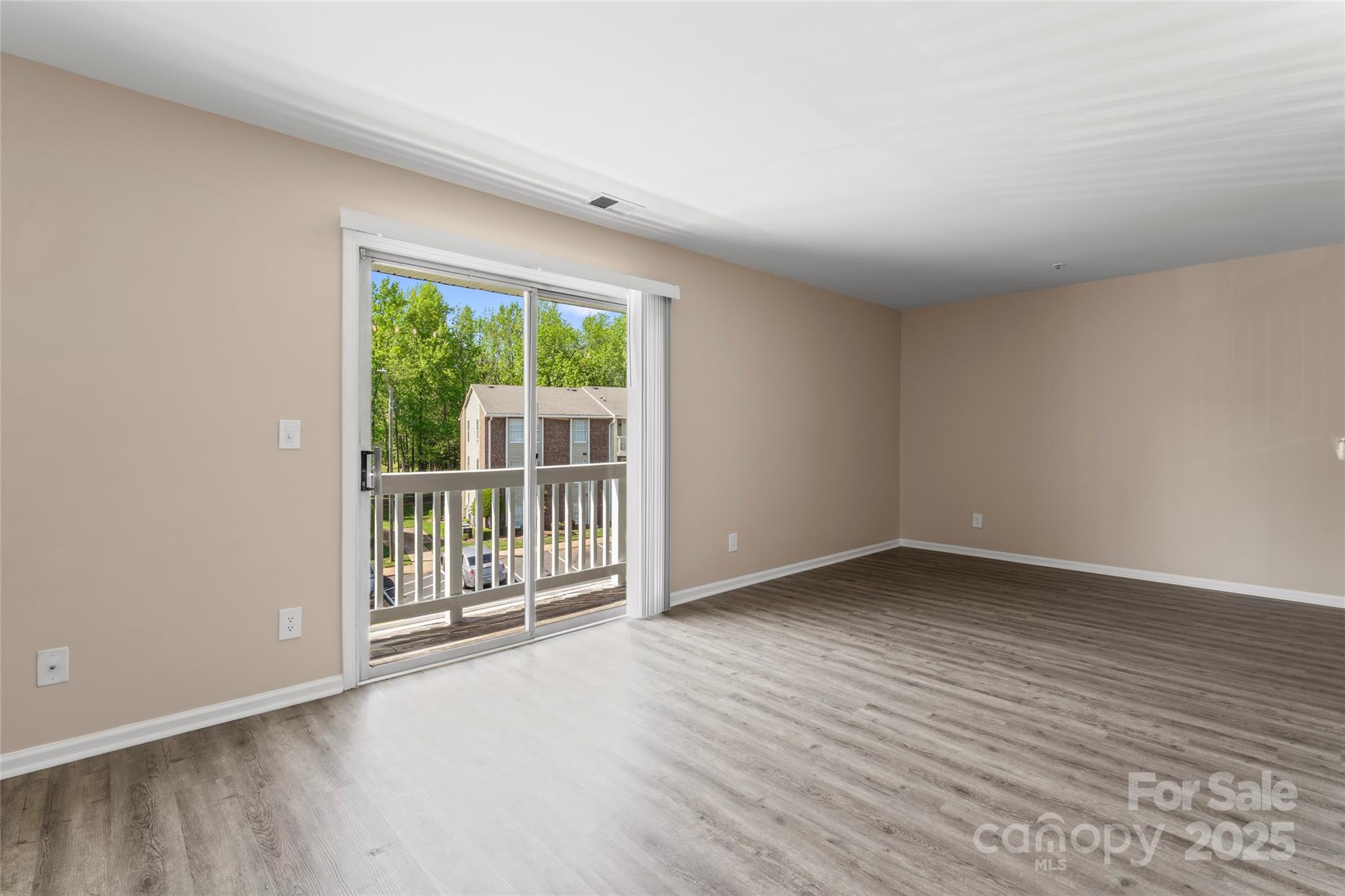 1620 #K Arlyn Circle Unit: K