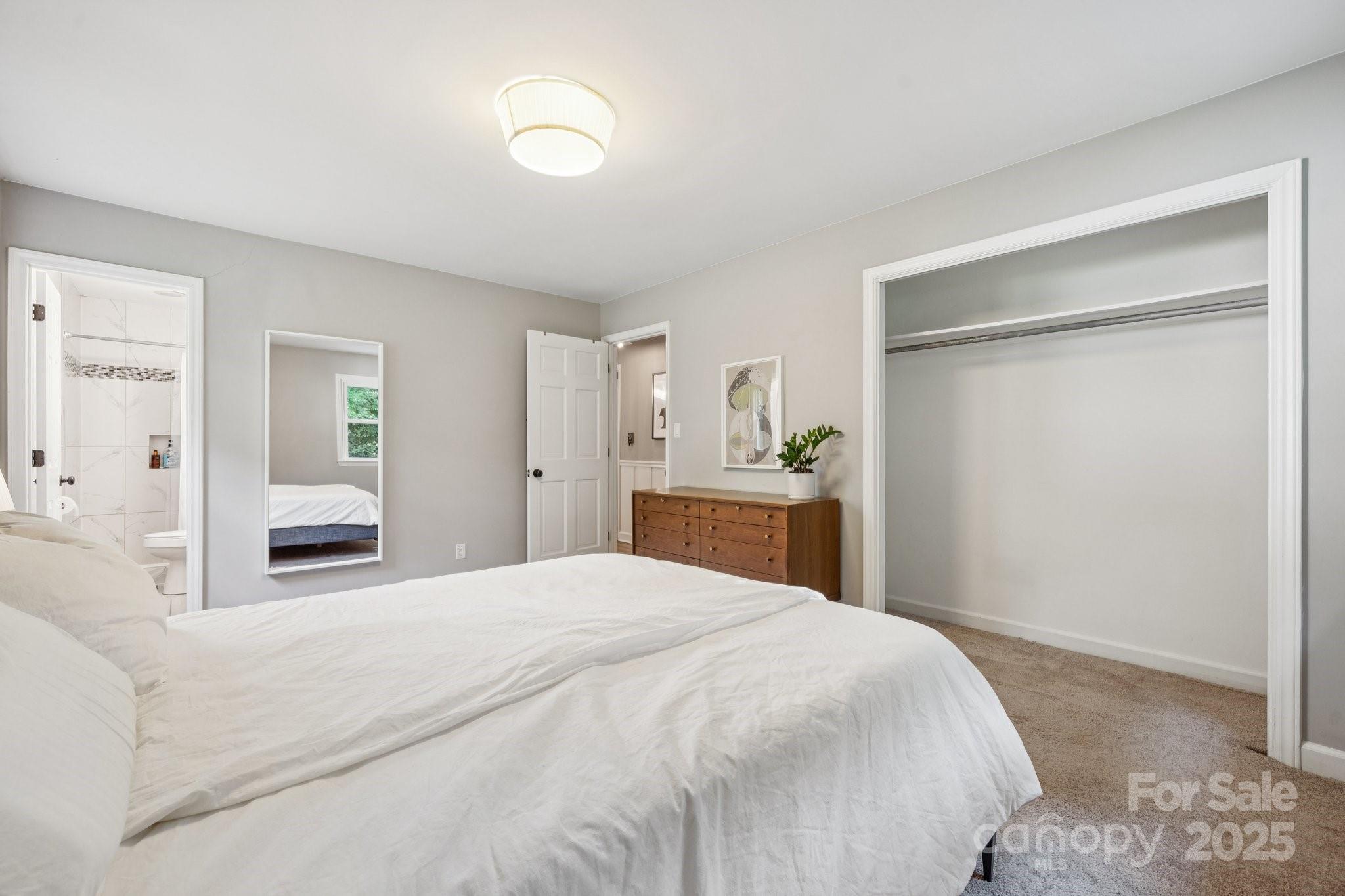 4432 Bob White Court