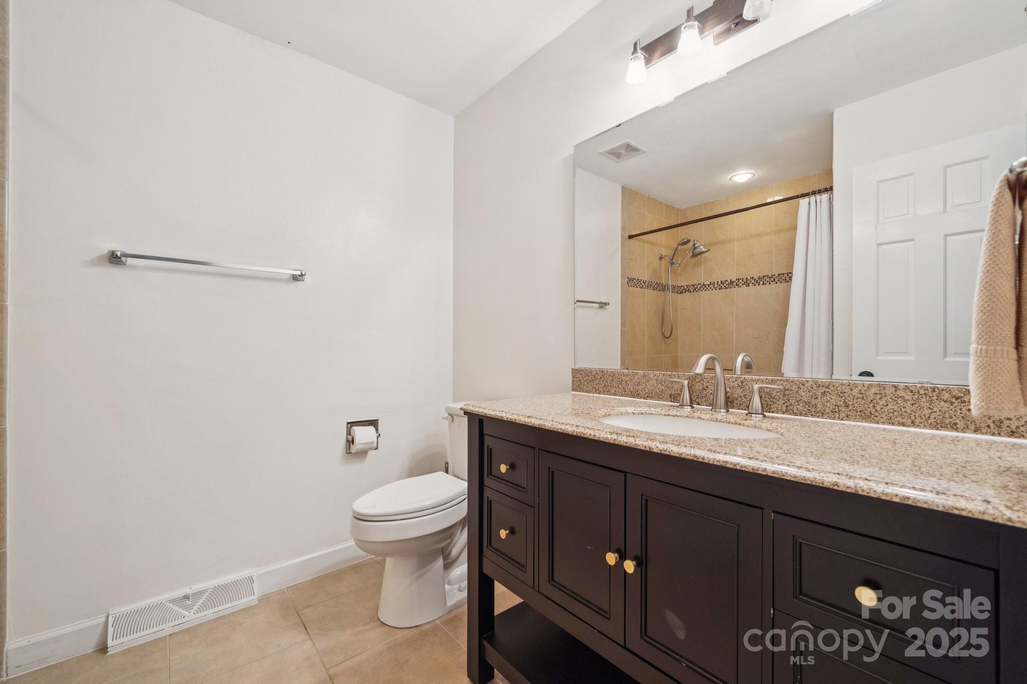 4432 Bob White Court