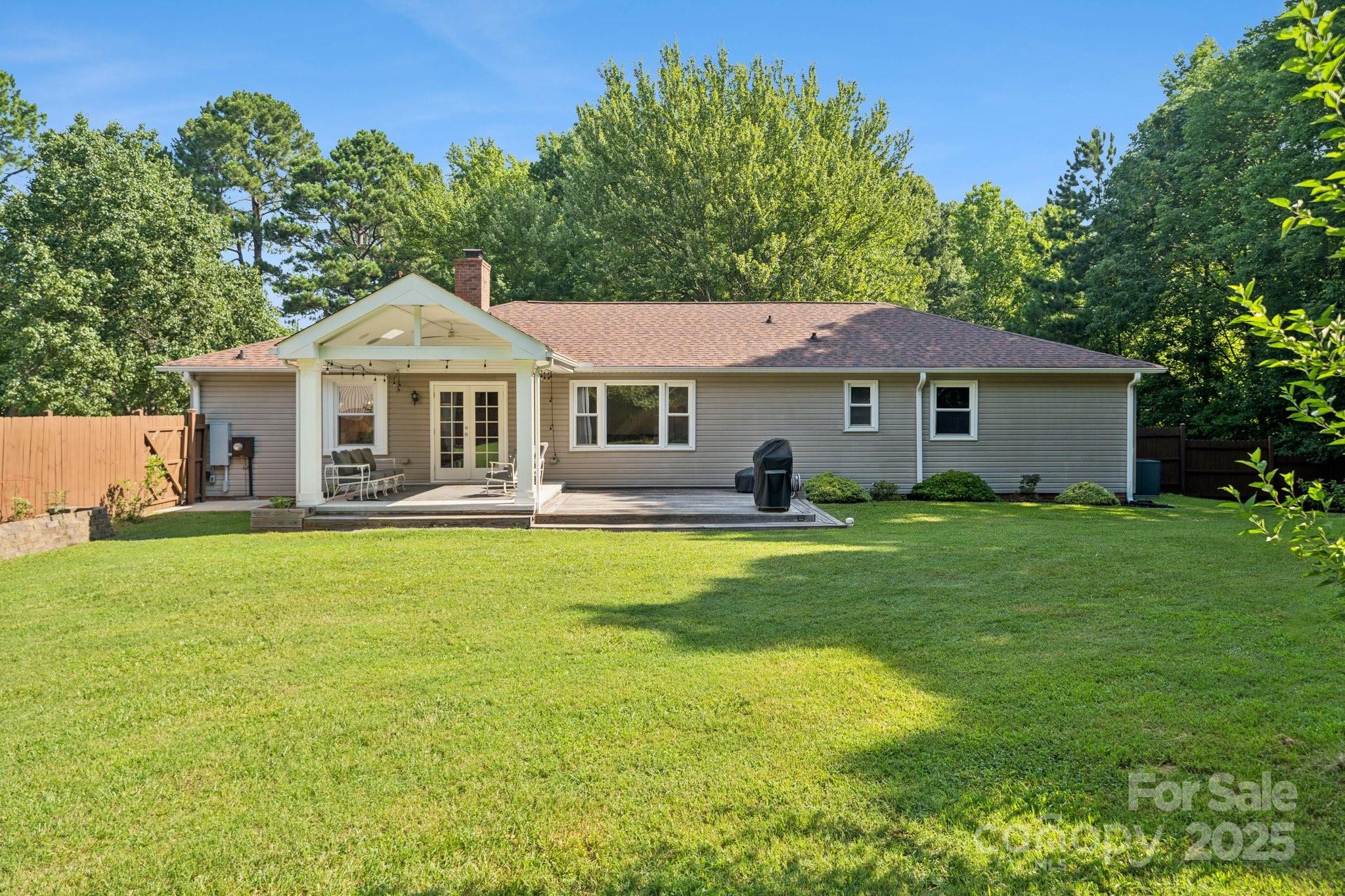 4432 Bob White Court