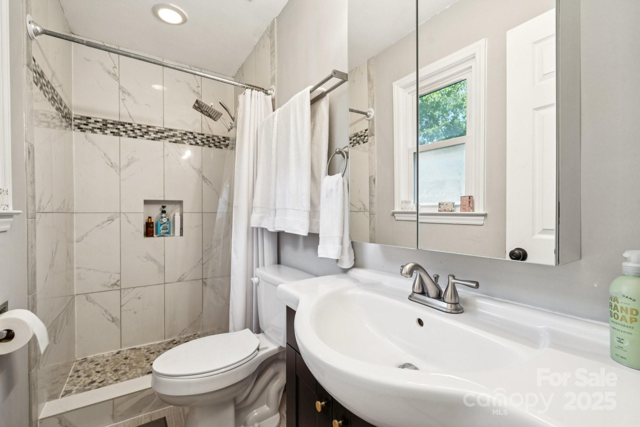 4432 Bob White Court