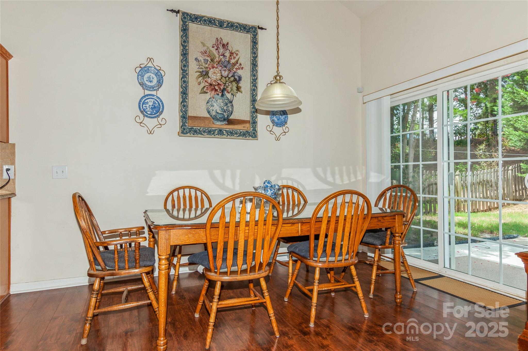 18302 Victoria Bay Drive