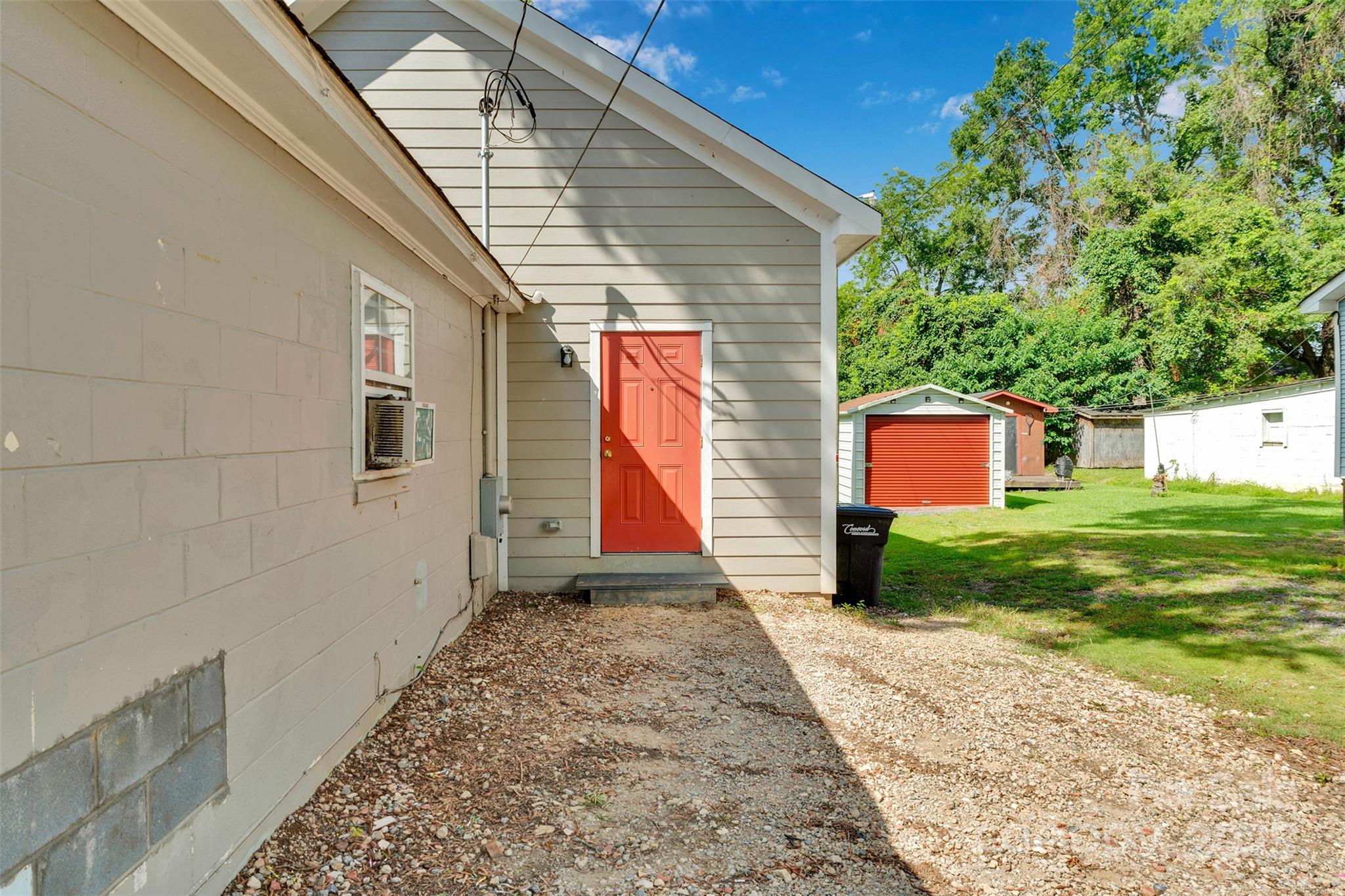 111 Crowell Drive