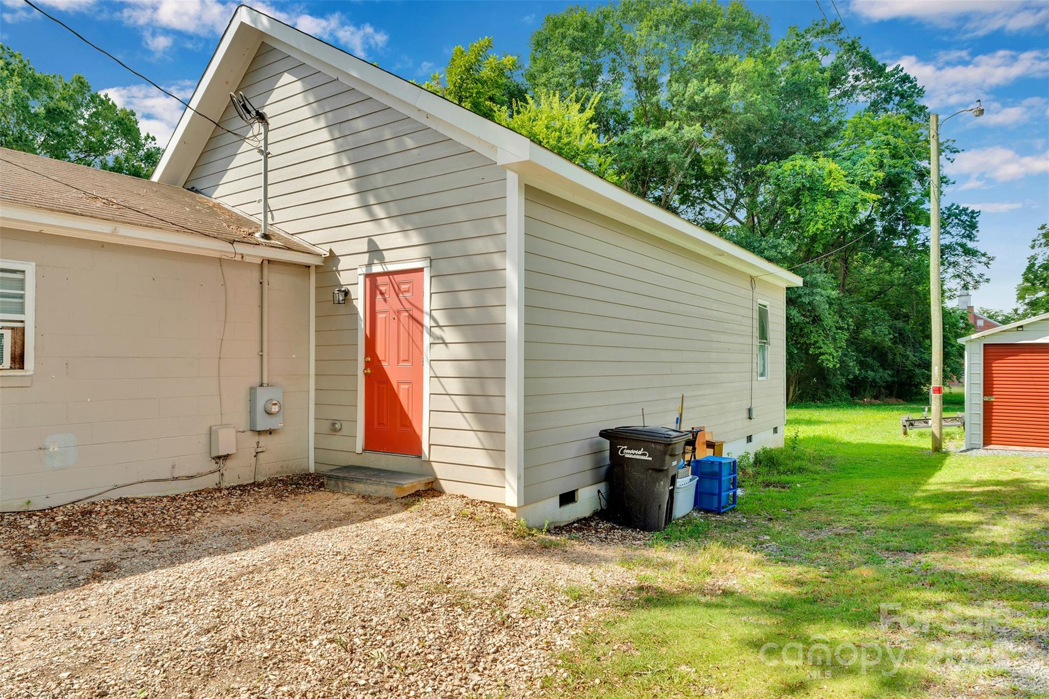 111 Crowell Drive
