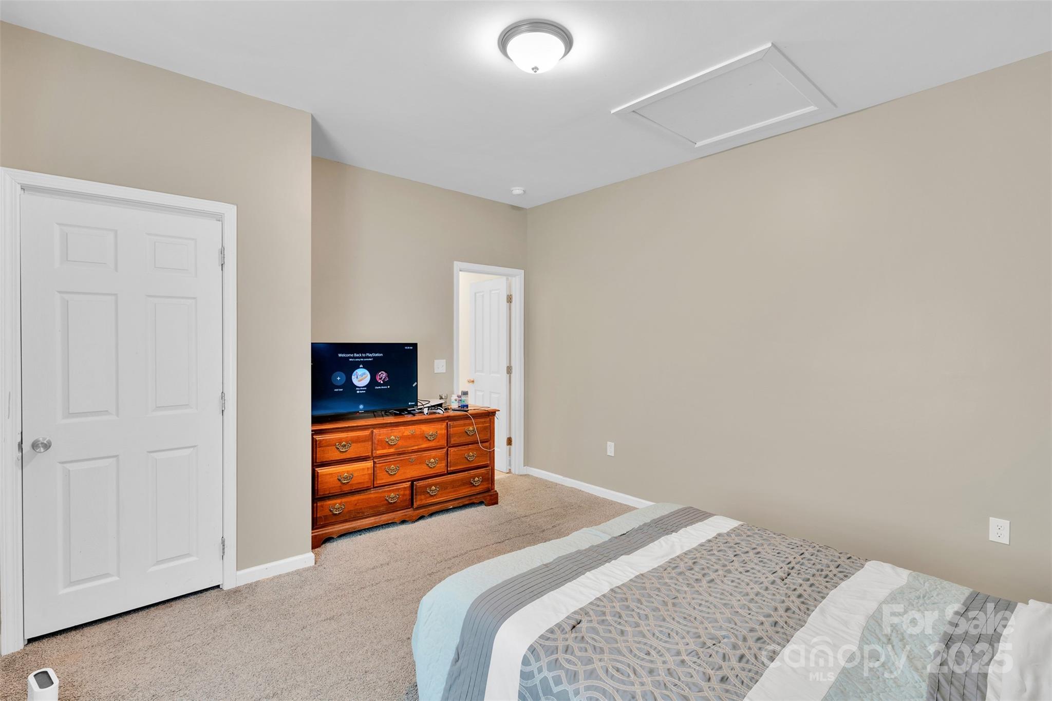 111 Crowell Drive