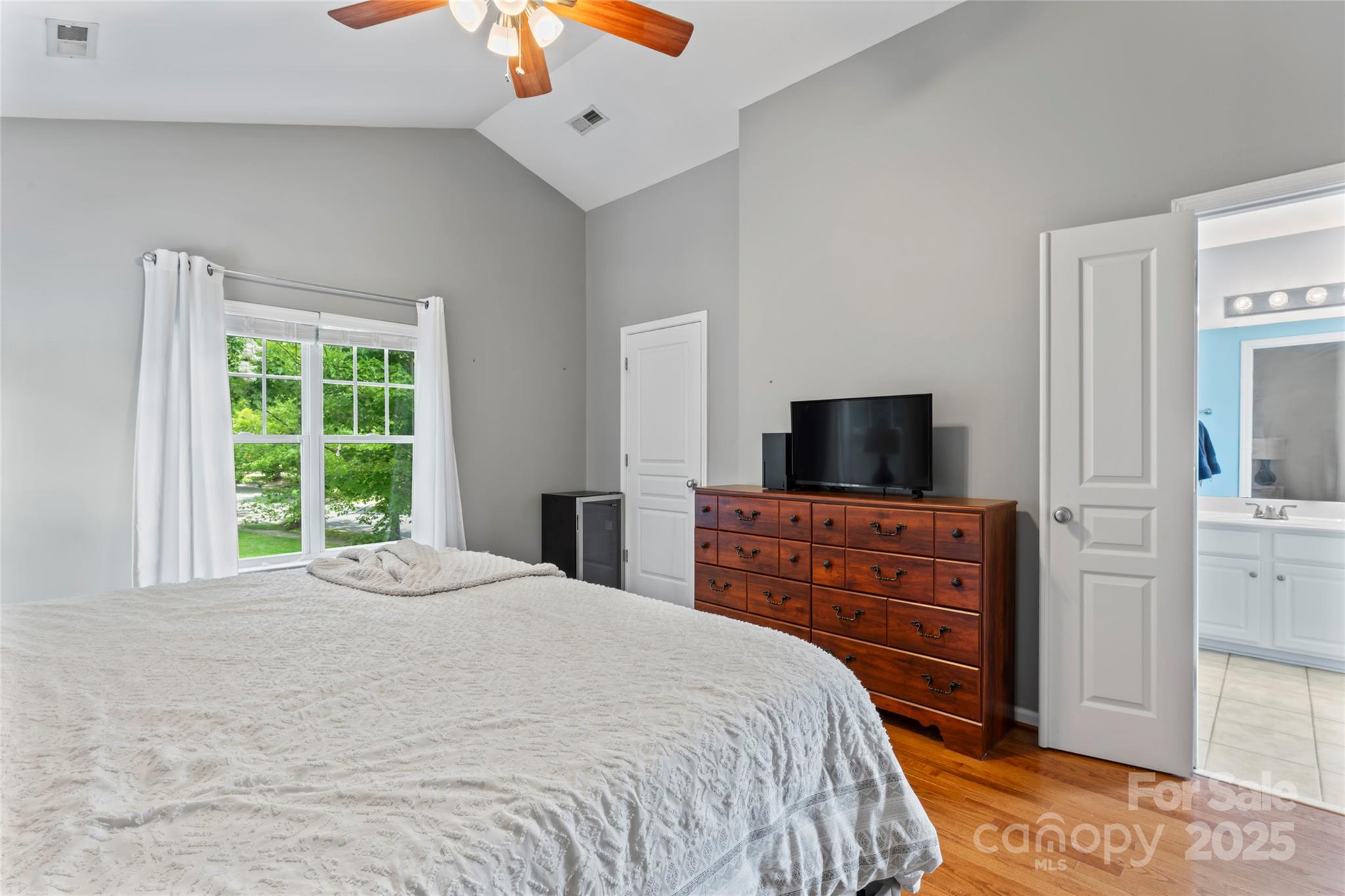 1046 Serel Drive