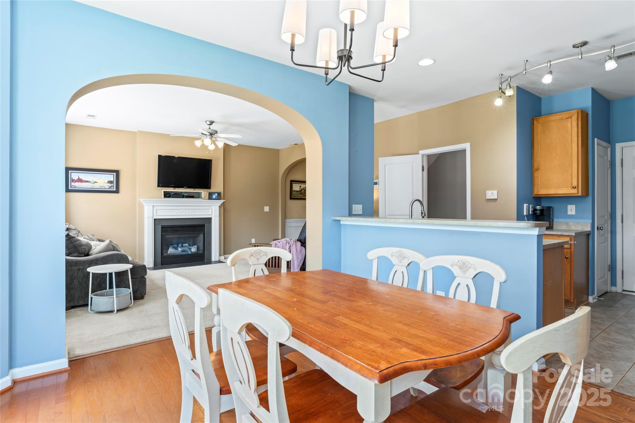 1046 Serel Drive