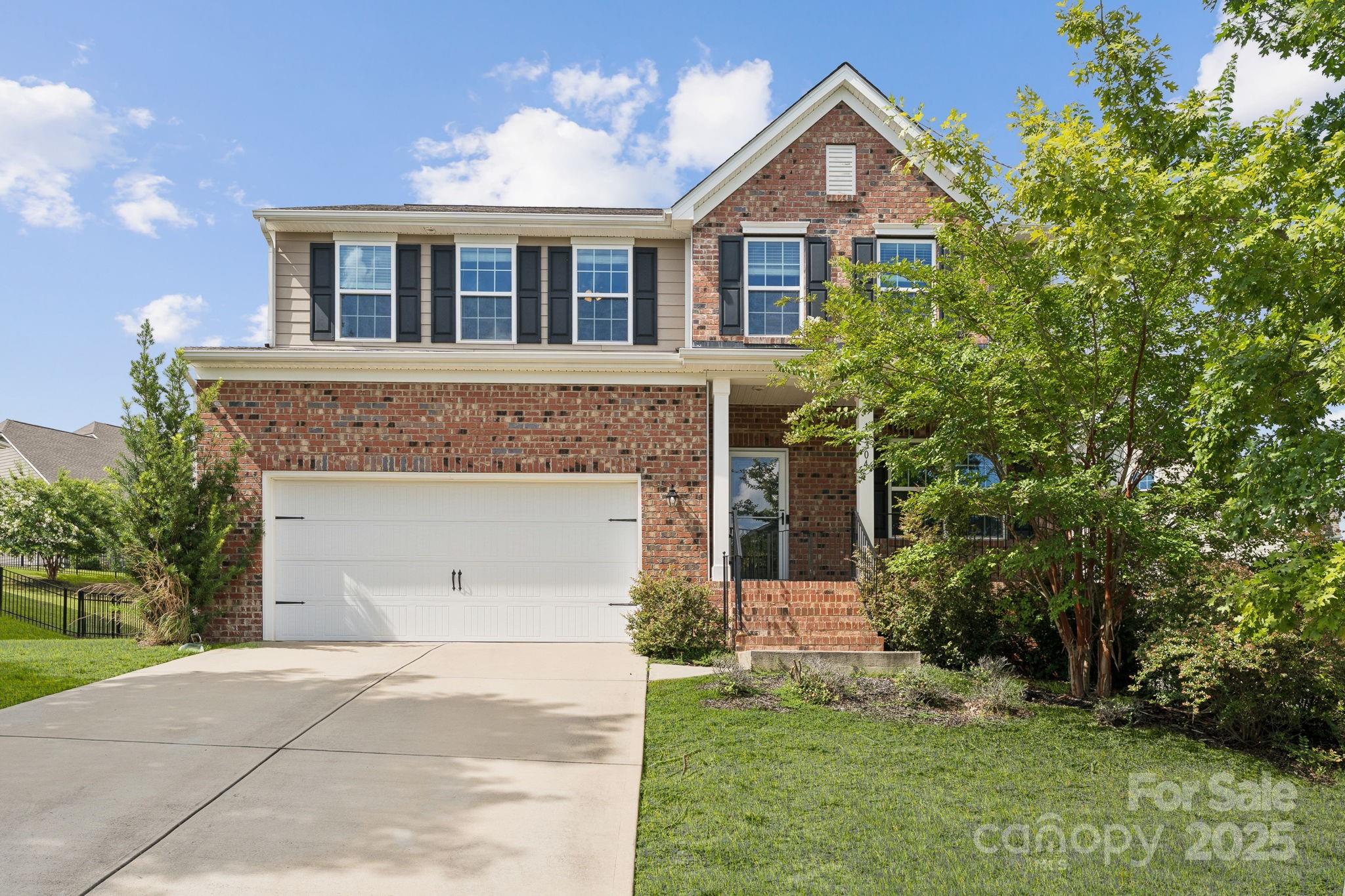 16304 Thoroughbred Trace Lane