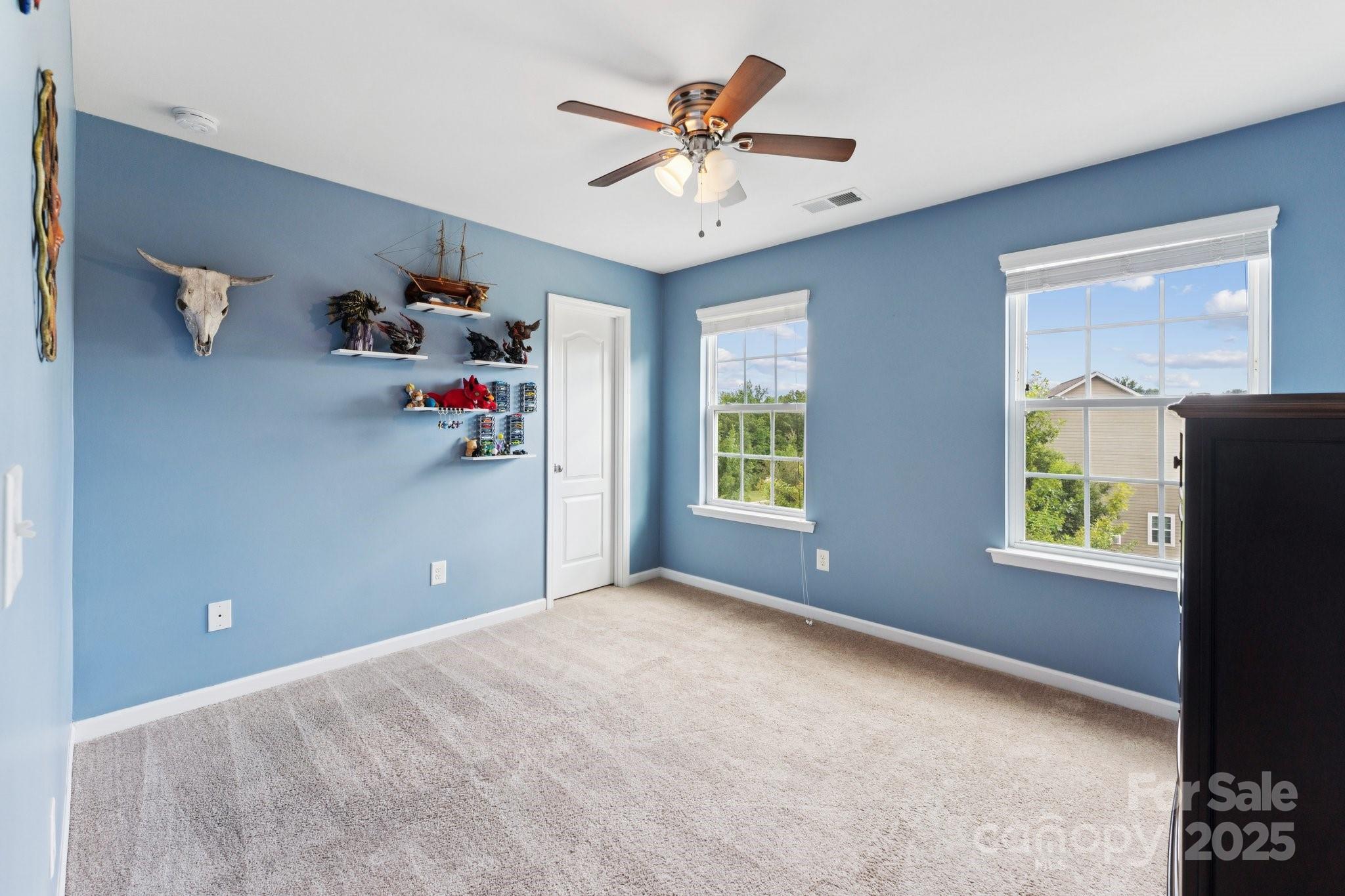 16304 Thoroughbred Trace Lane