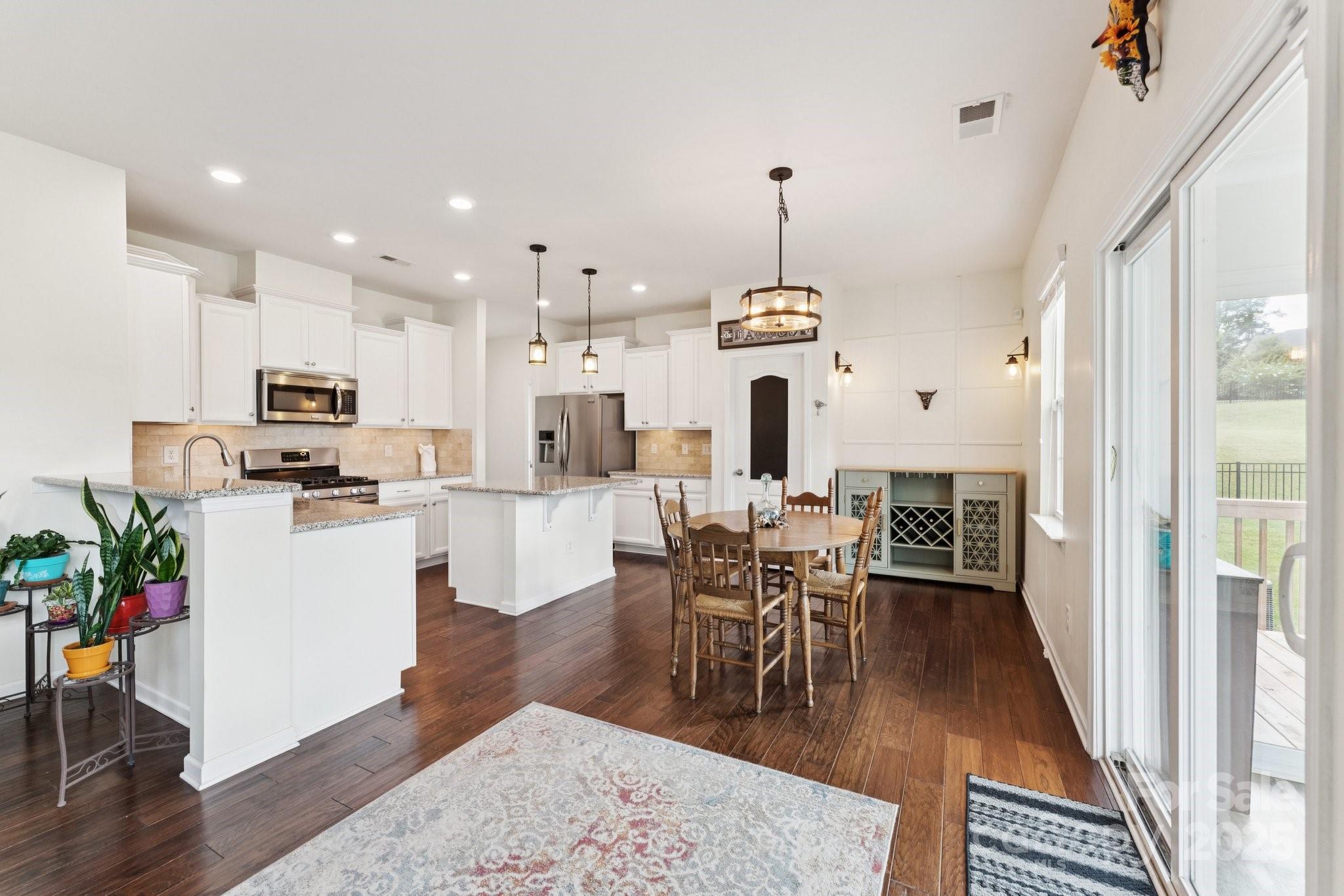 16304 Thoroughbred Trace Lane