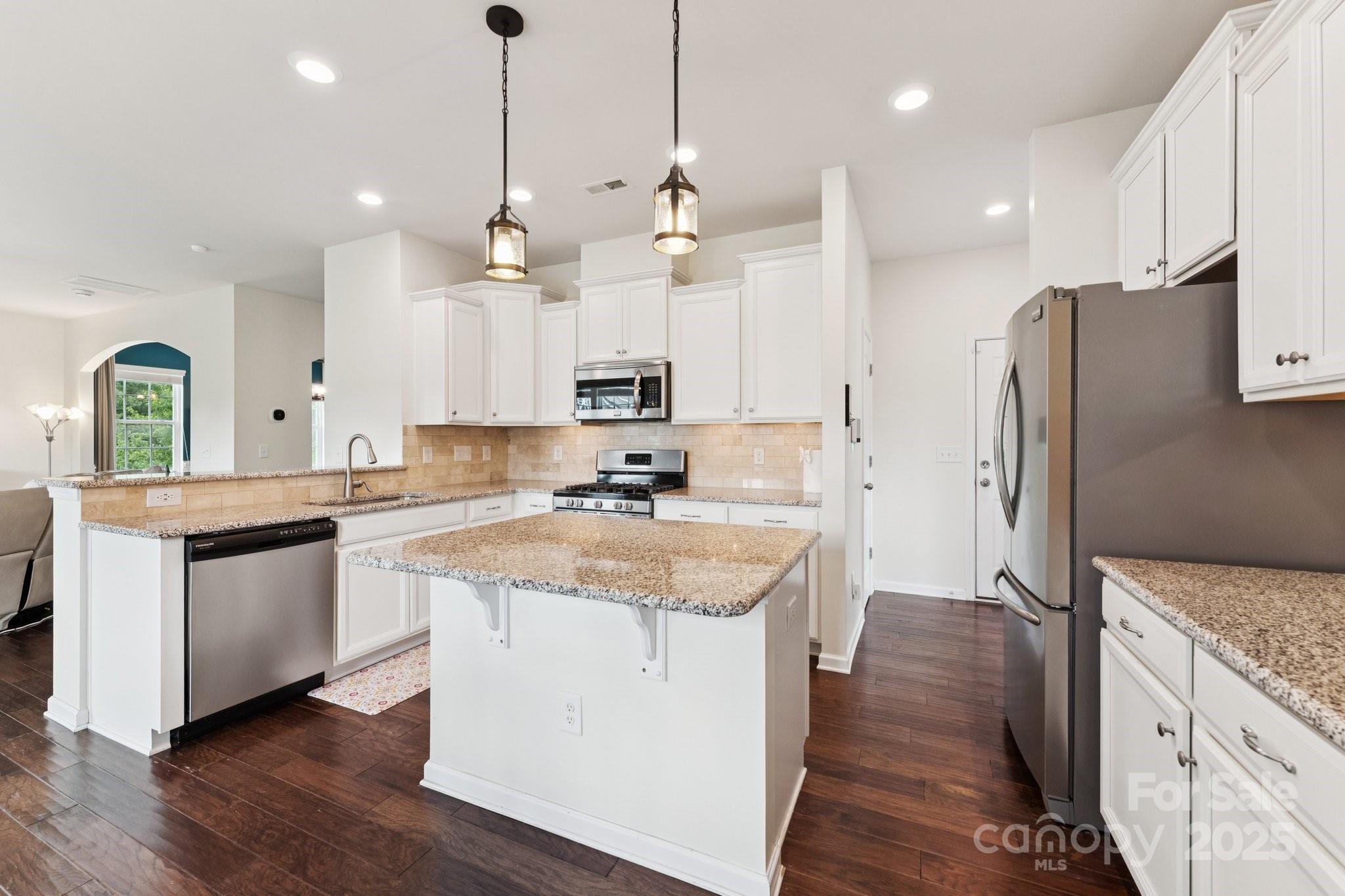 16304 Thoroughbred Trace Lane
