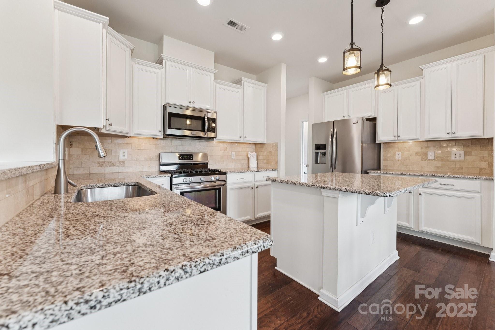 16304 Thoroughbred Trace Lane
