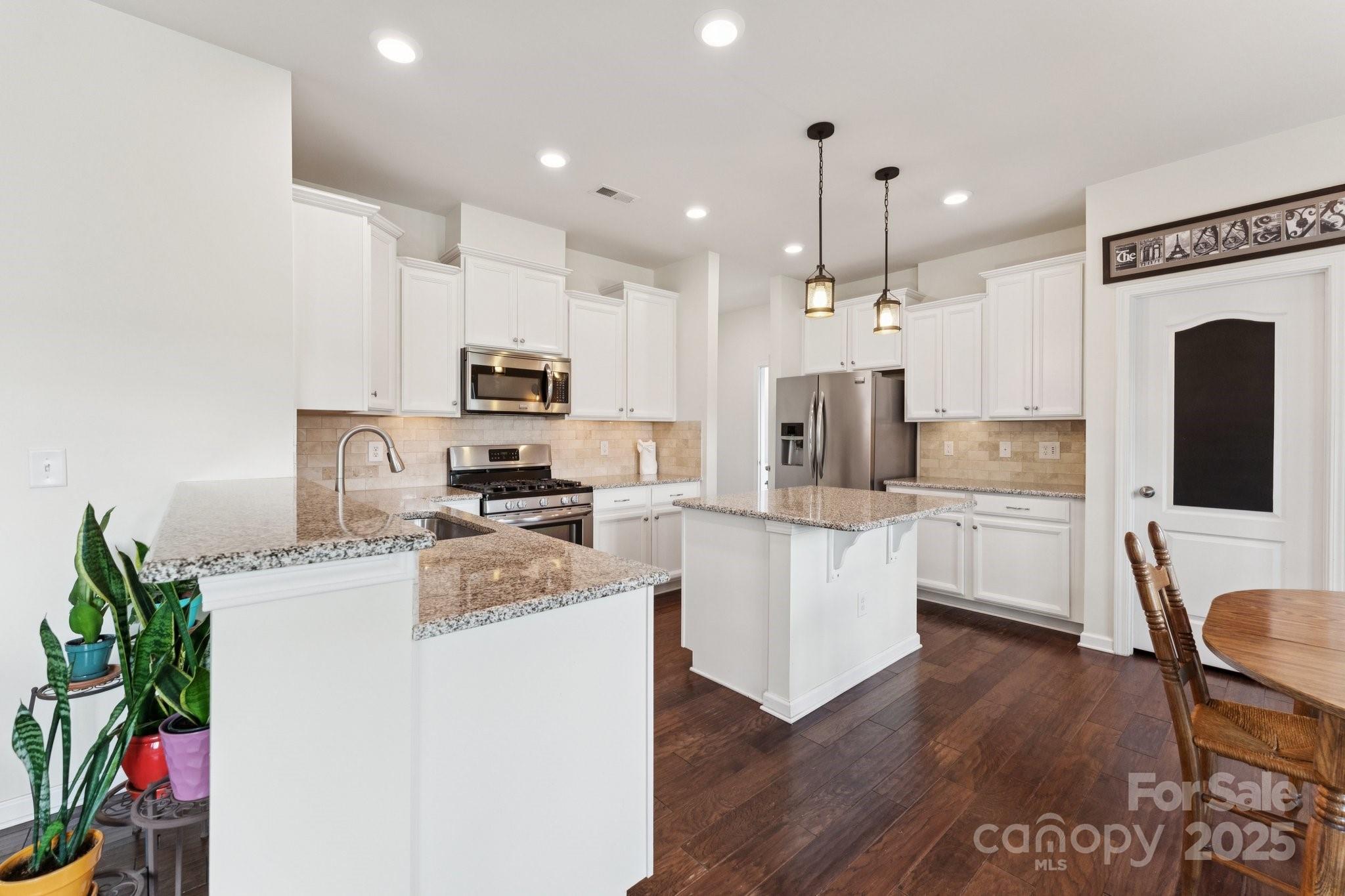16304 Thoroughbred Trace Lane