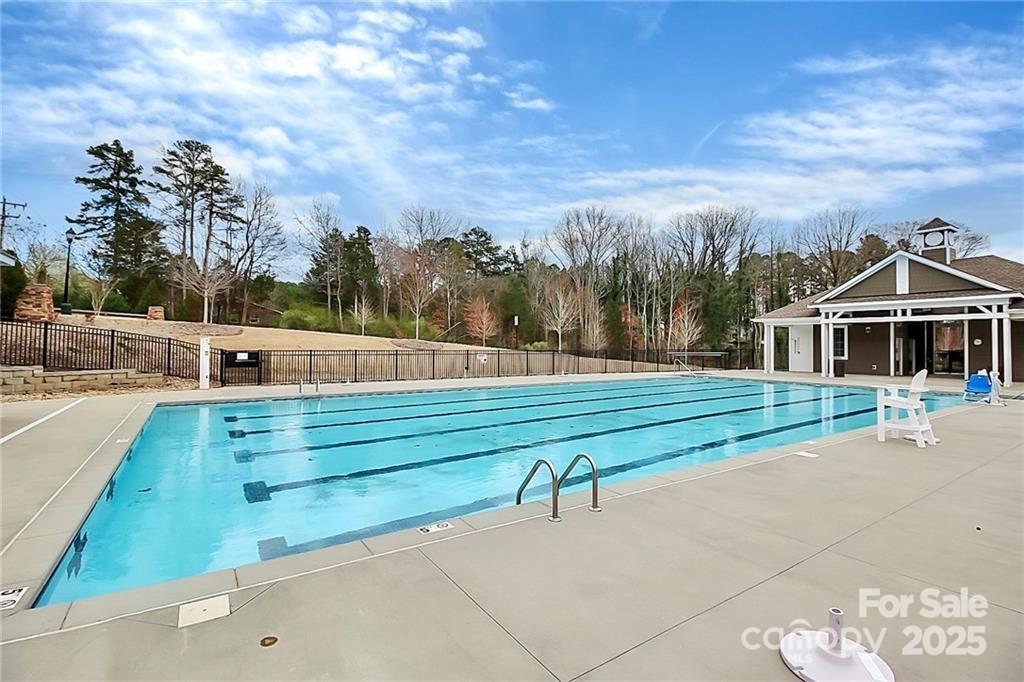 16304 Thoroughbred Trace Lane