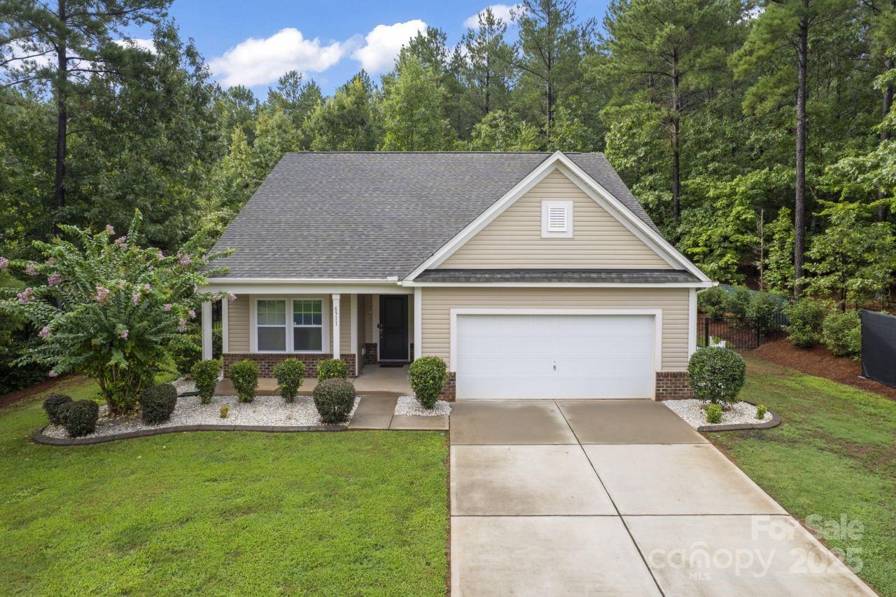 6511 Buck Horn Place