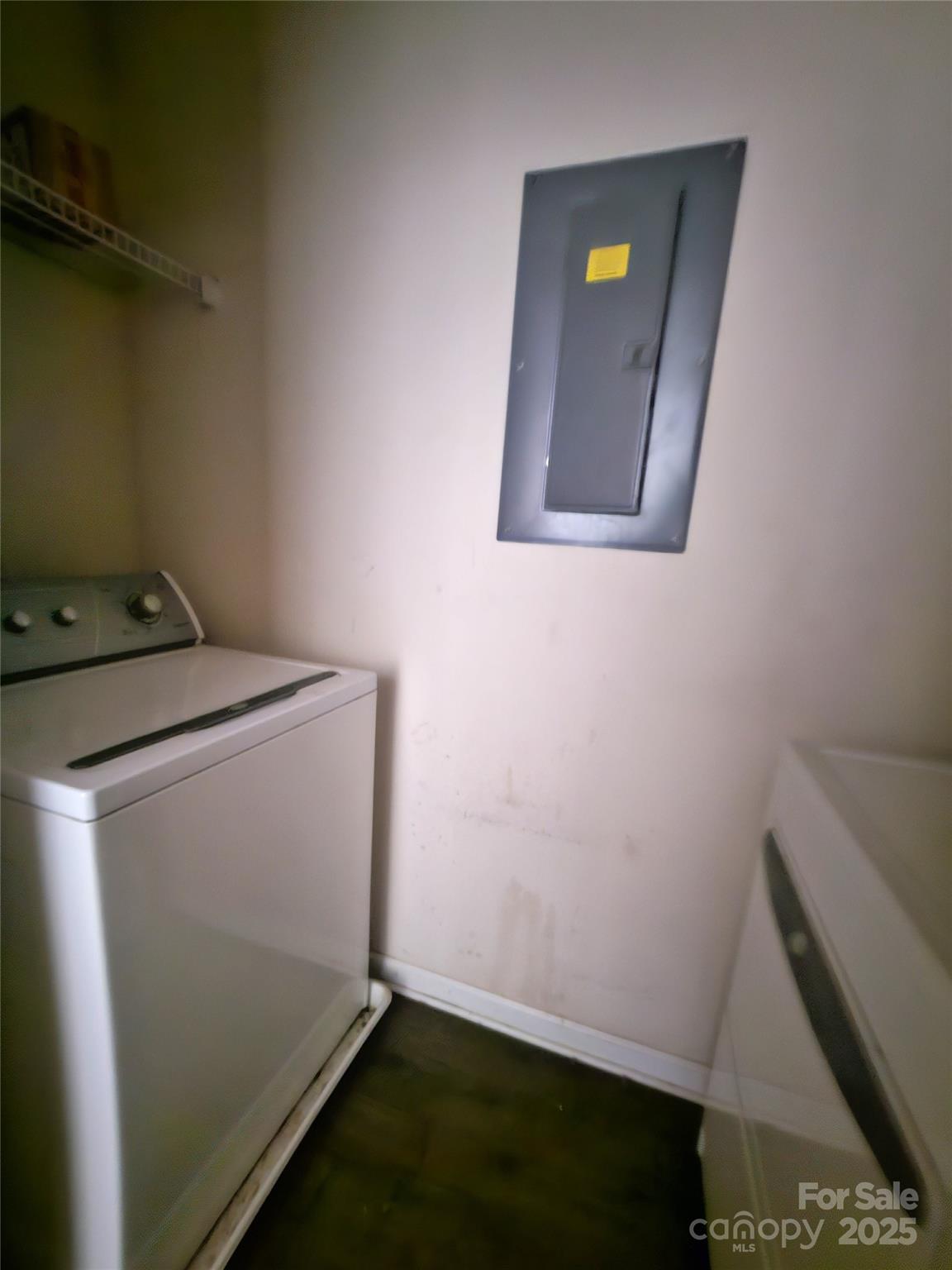 1162 Plaza Walk Drive