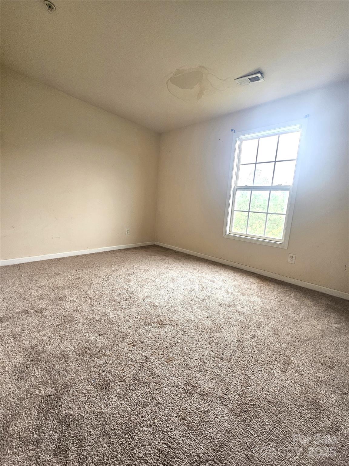 1162 Plaza Walk Drive