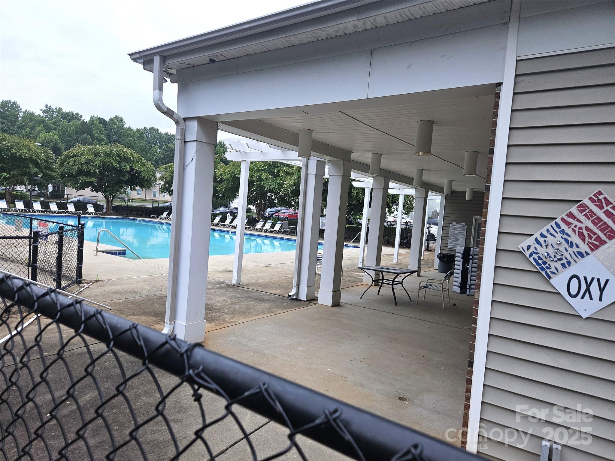 1162 Plaza Walk Drive