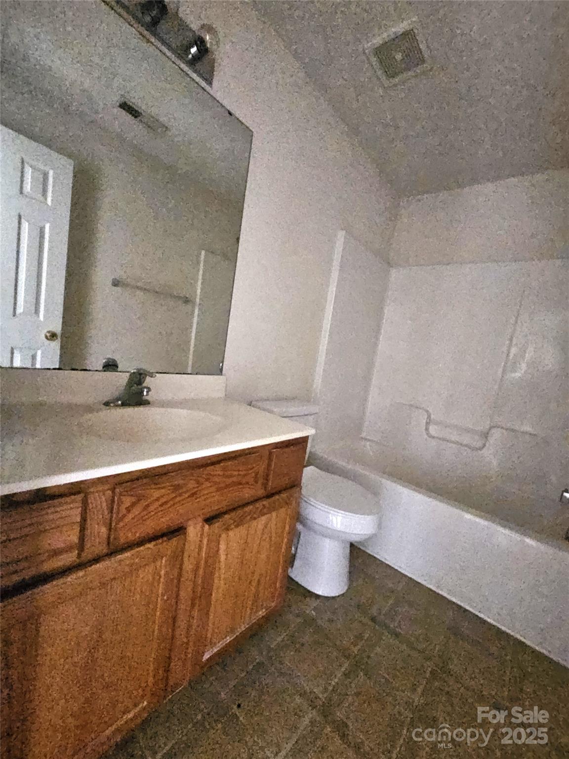 1162 Plaza Walk Drive