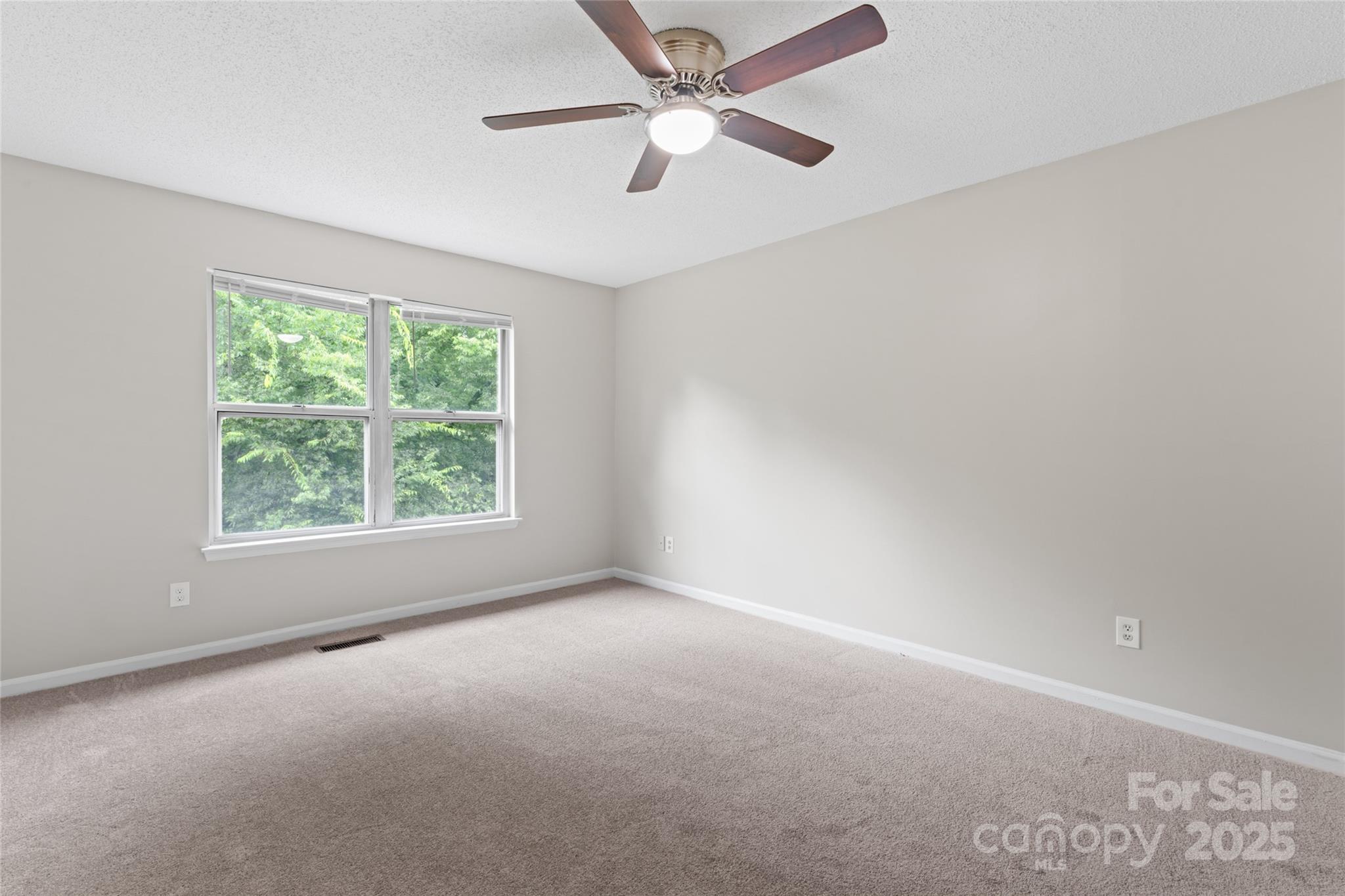 2813 Silkstream Lane