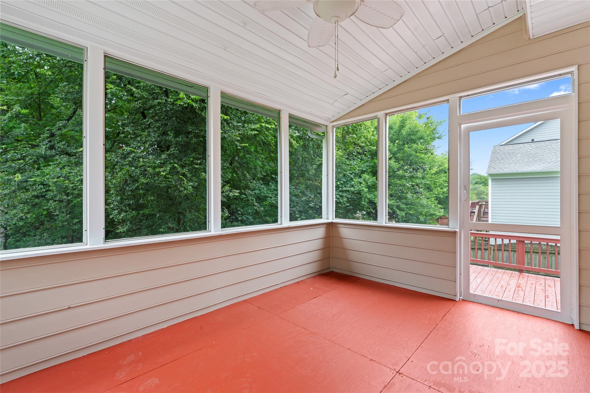 2813 Silkstream Lane