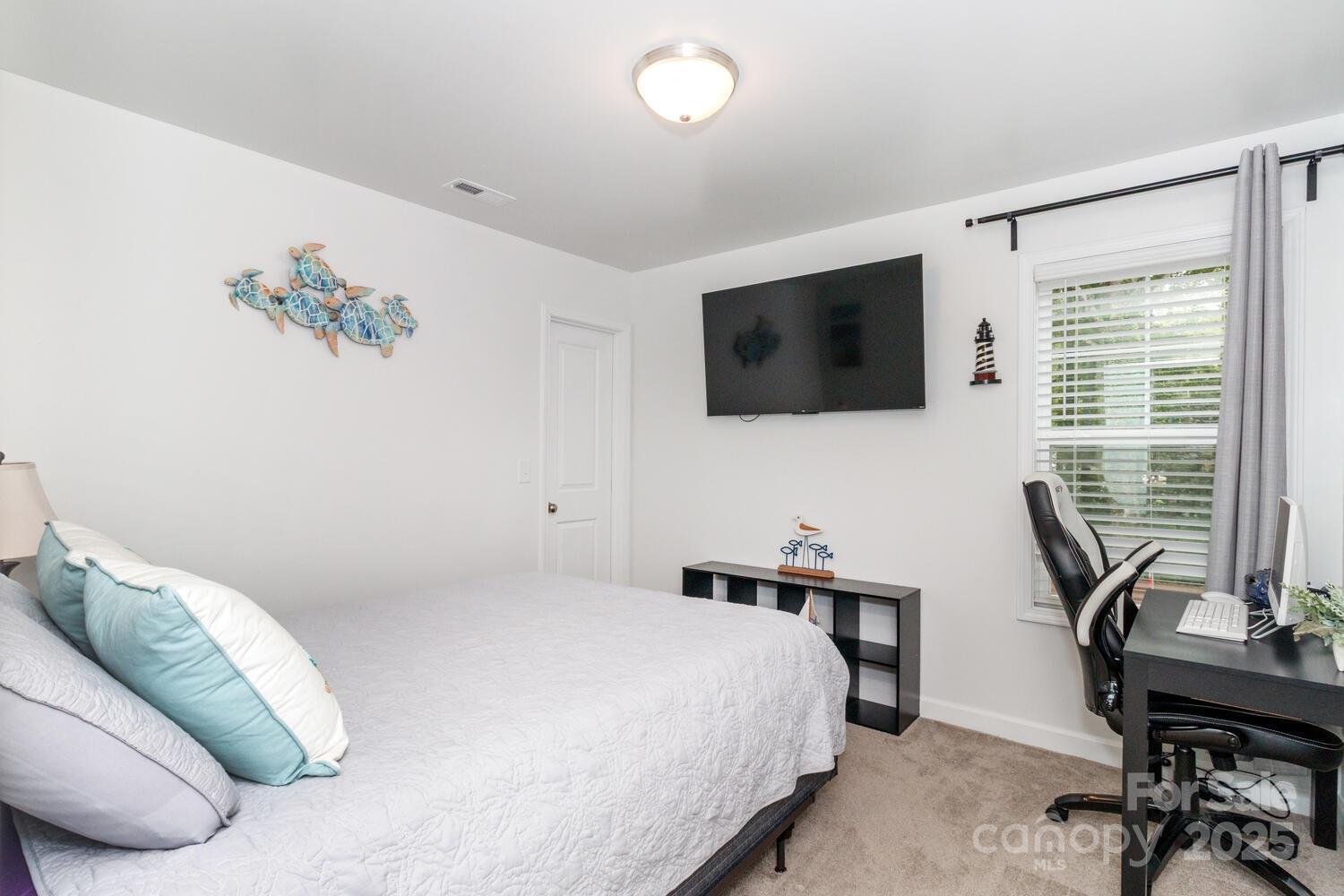 79 Cumberland Court SW