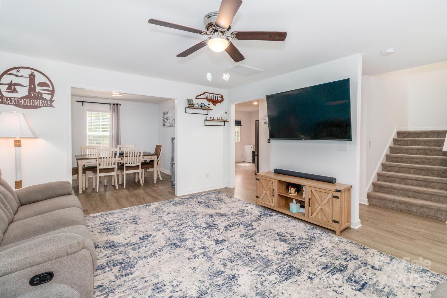 79 Cumberland Court SW