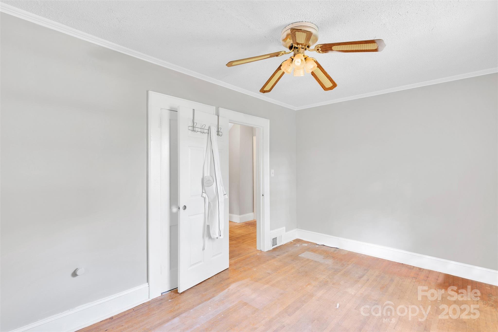 409 Gold Street