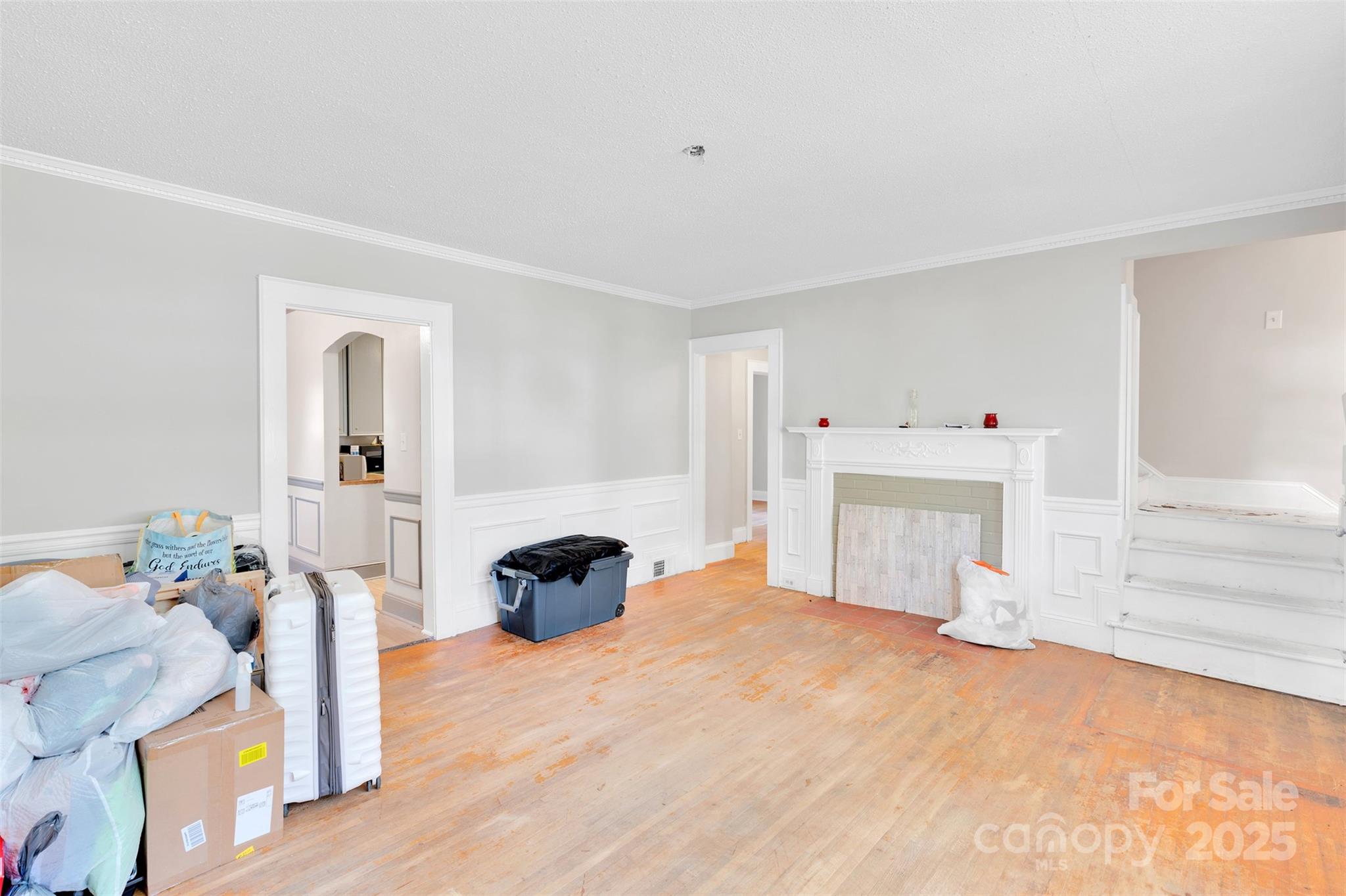 409 Gold Street