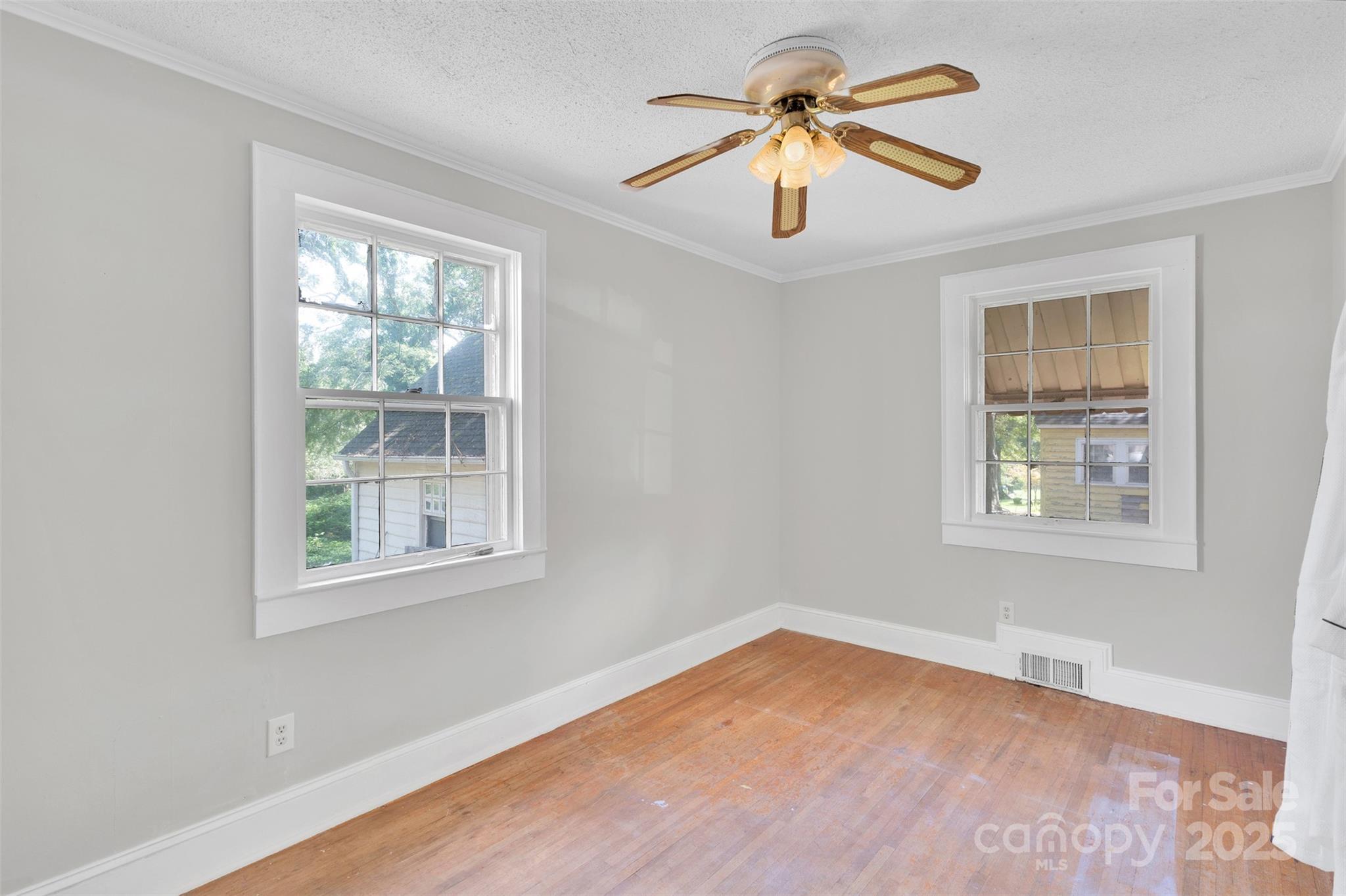 409 Gold Street