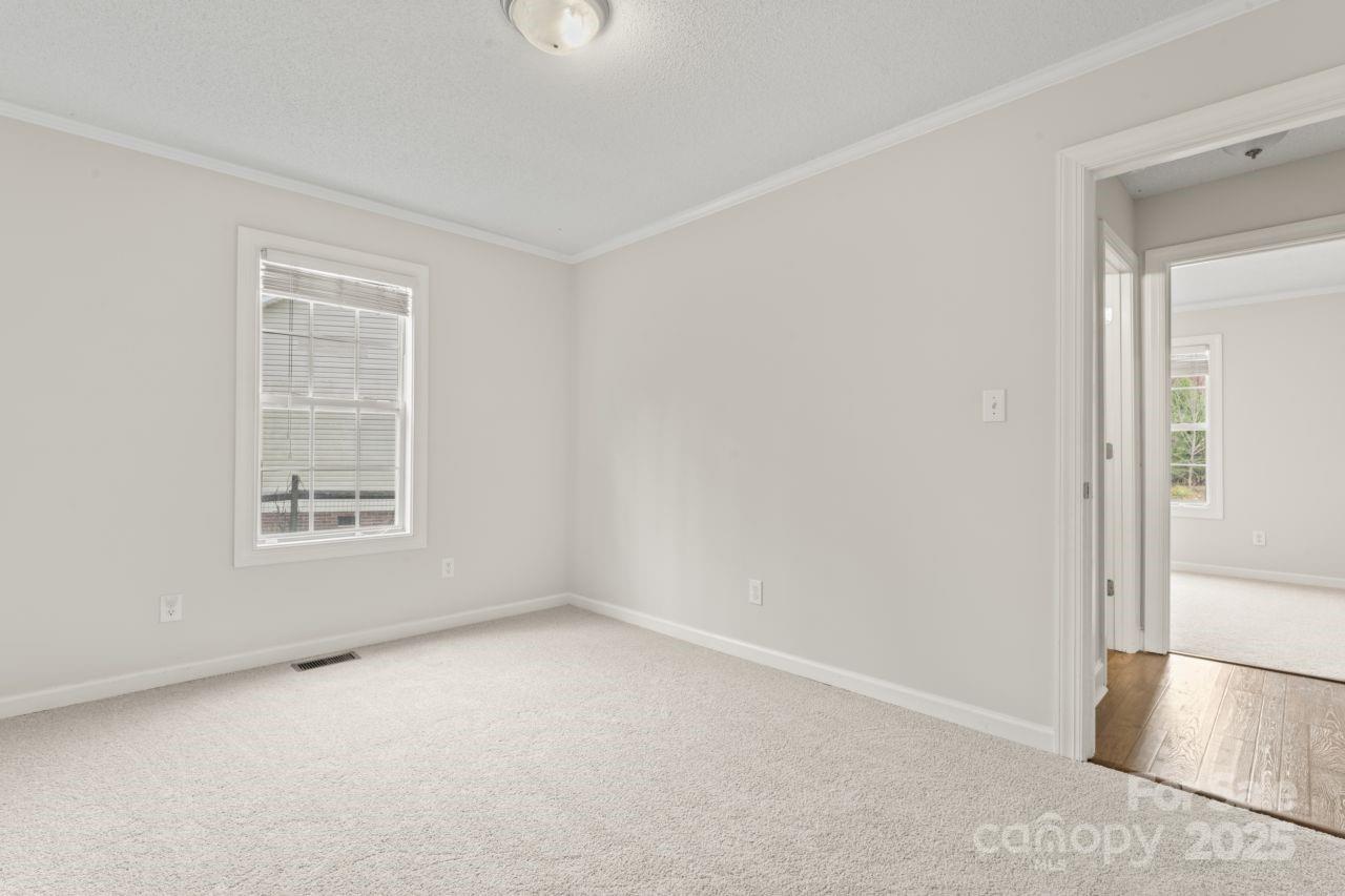 1130 Brigadoon Court