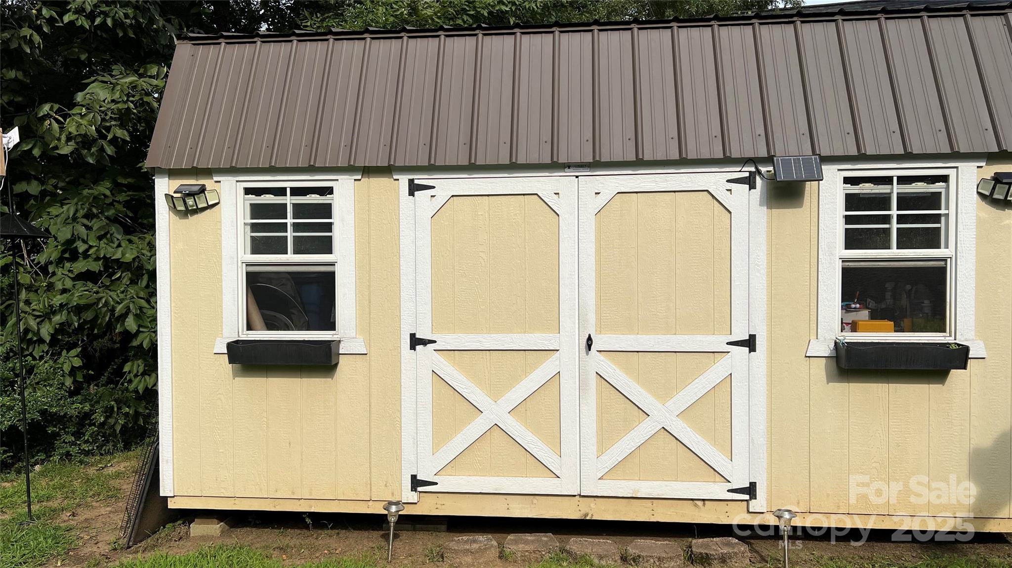 1130 Brigadoon Court