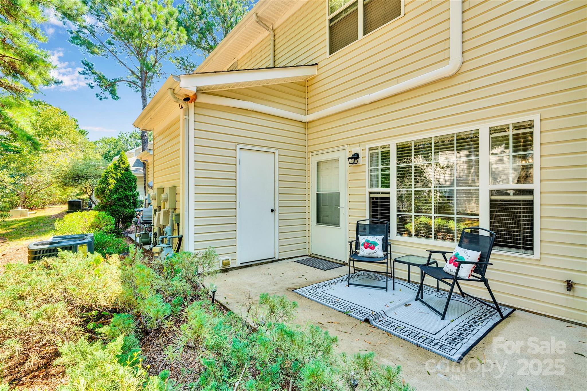 11548 Savannah Creek Drive