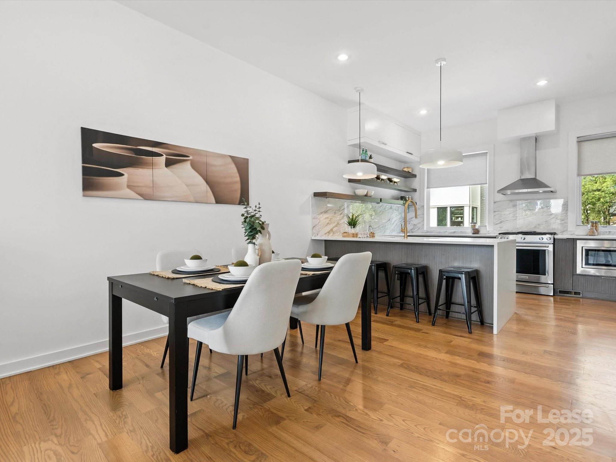 2653 Shenandoah Avenue