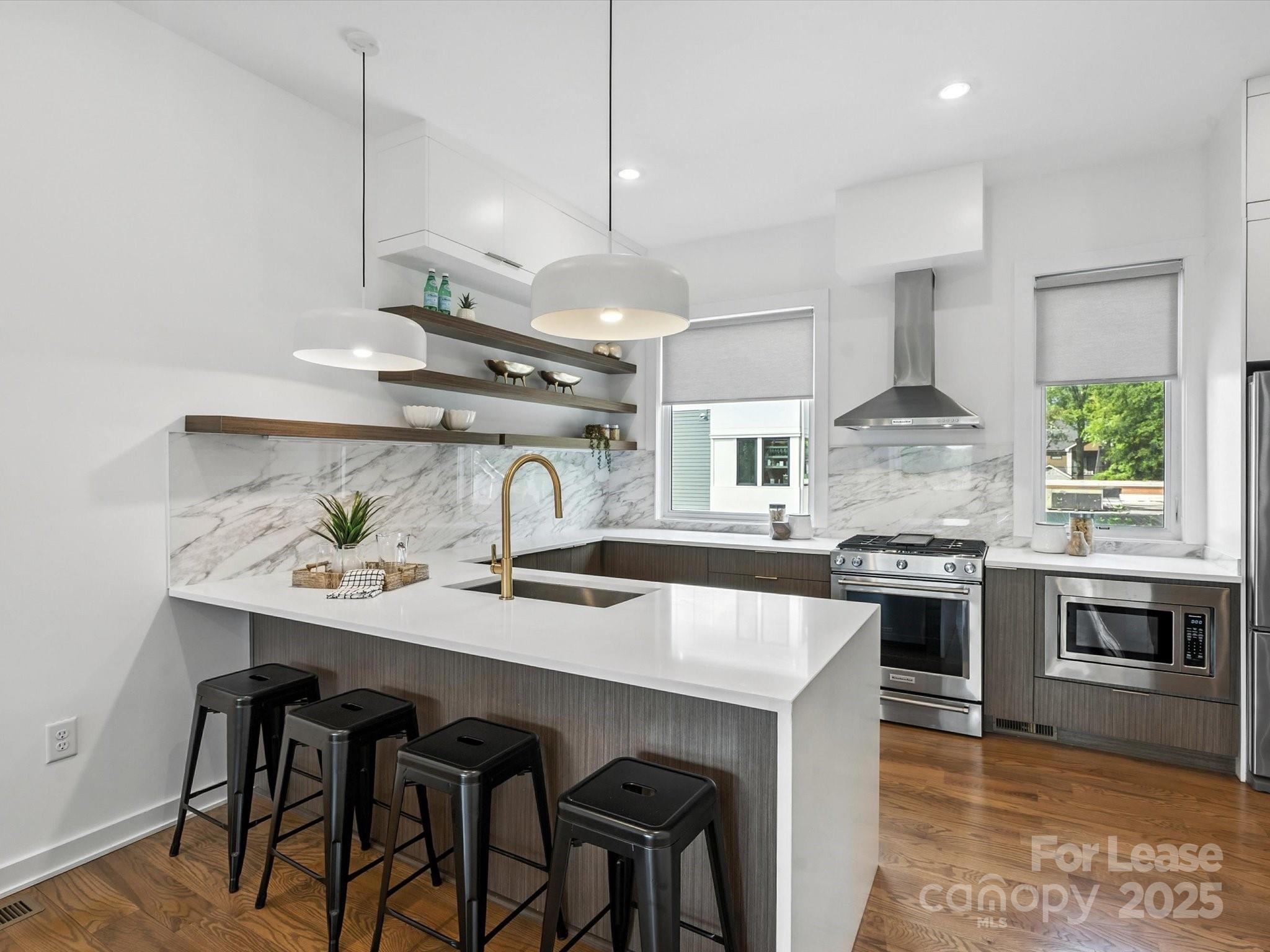 2653 Shenandoah Avenue