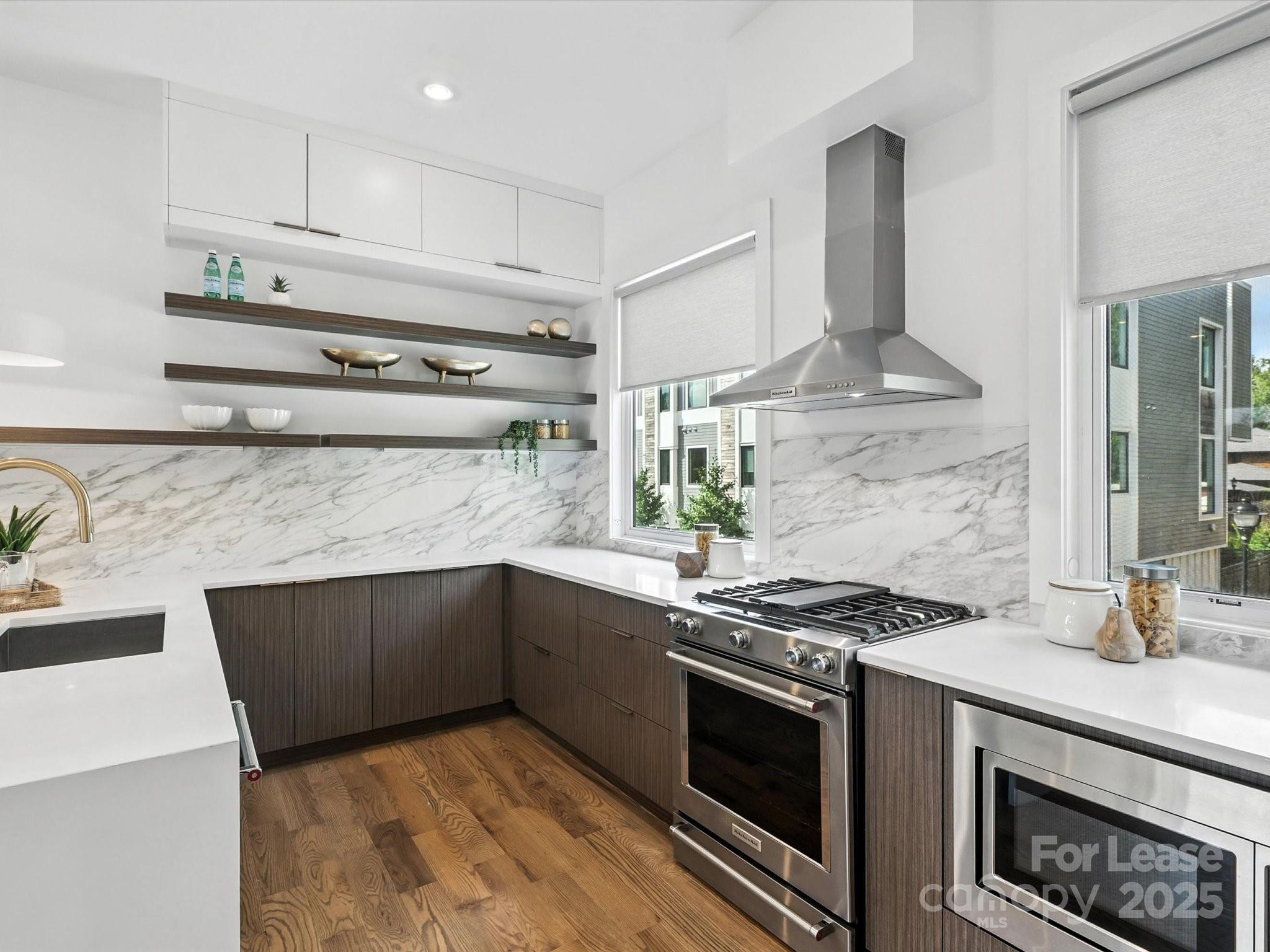 2653 Shenandoah Avenue