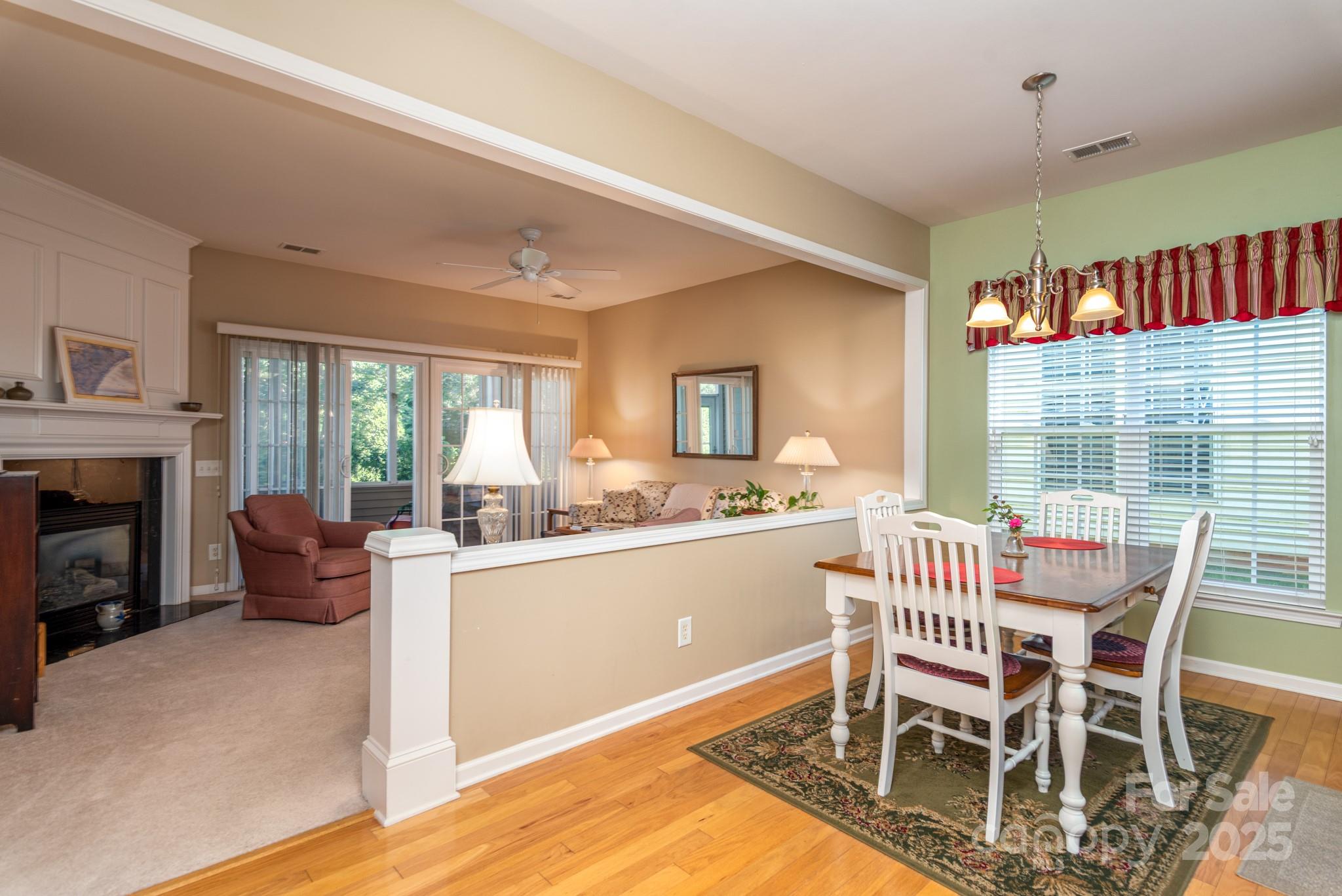 6423 Ridgeview Commons Drive