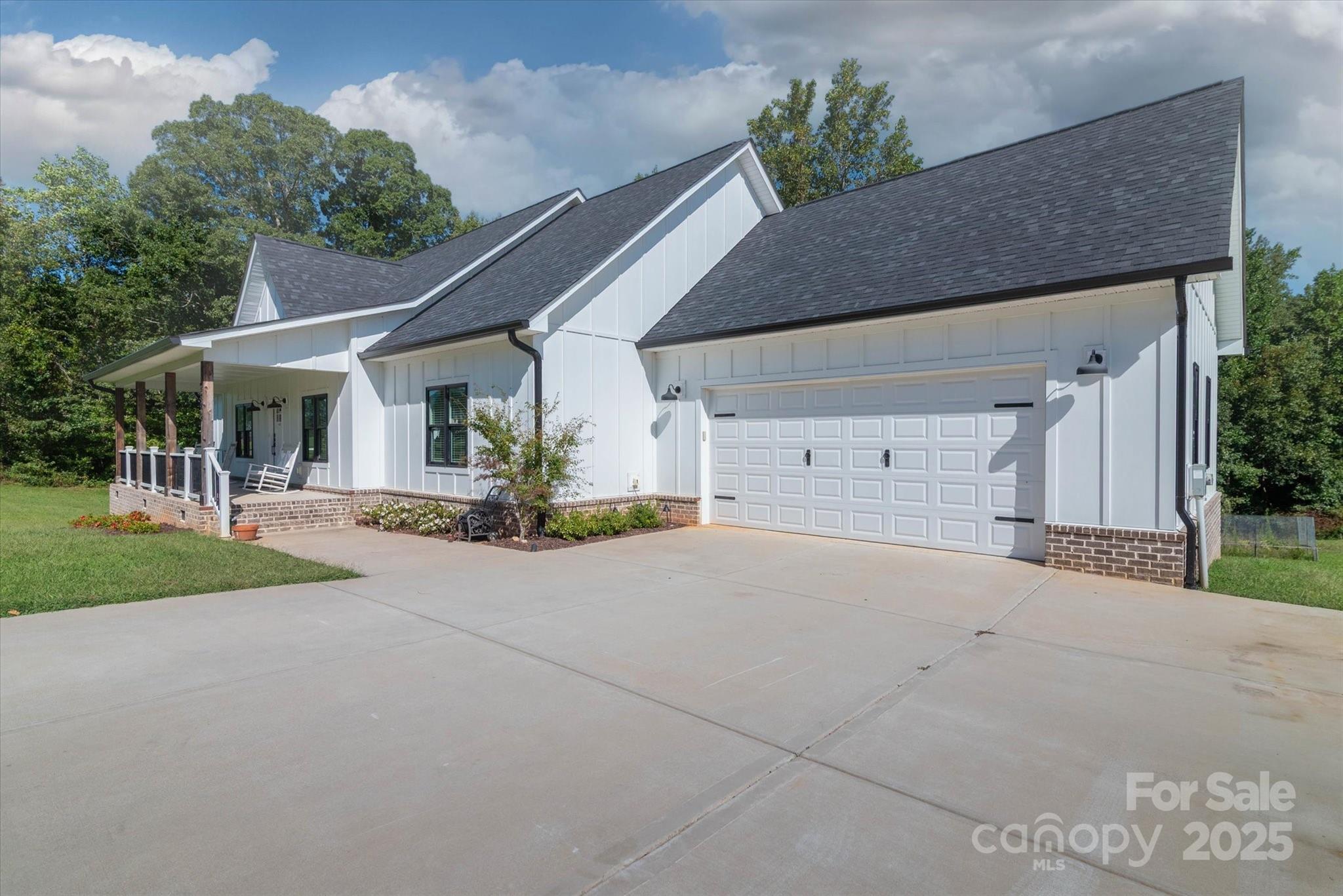 5345 Christopher Road