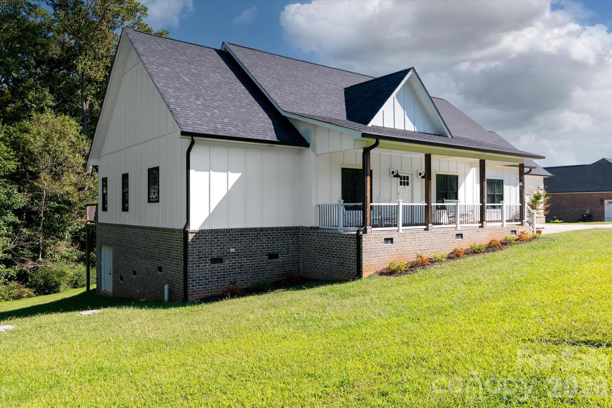 5345 Christopher Road