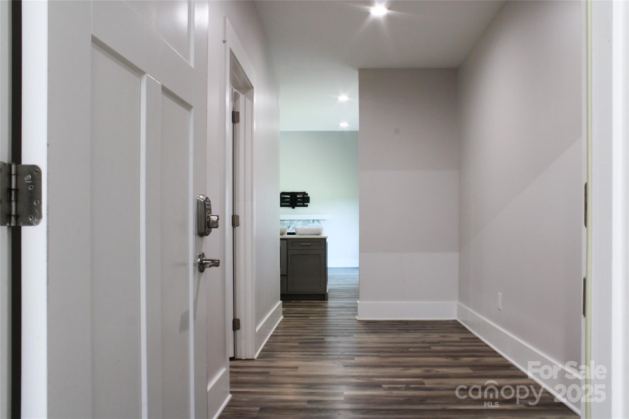 5345 Christopher Road